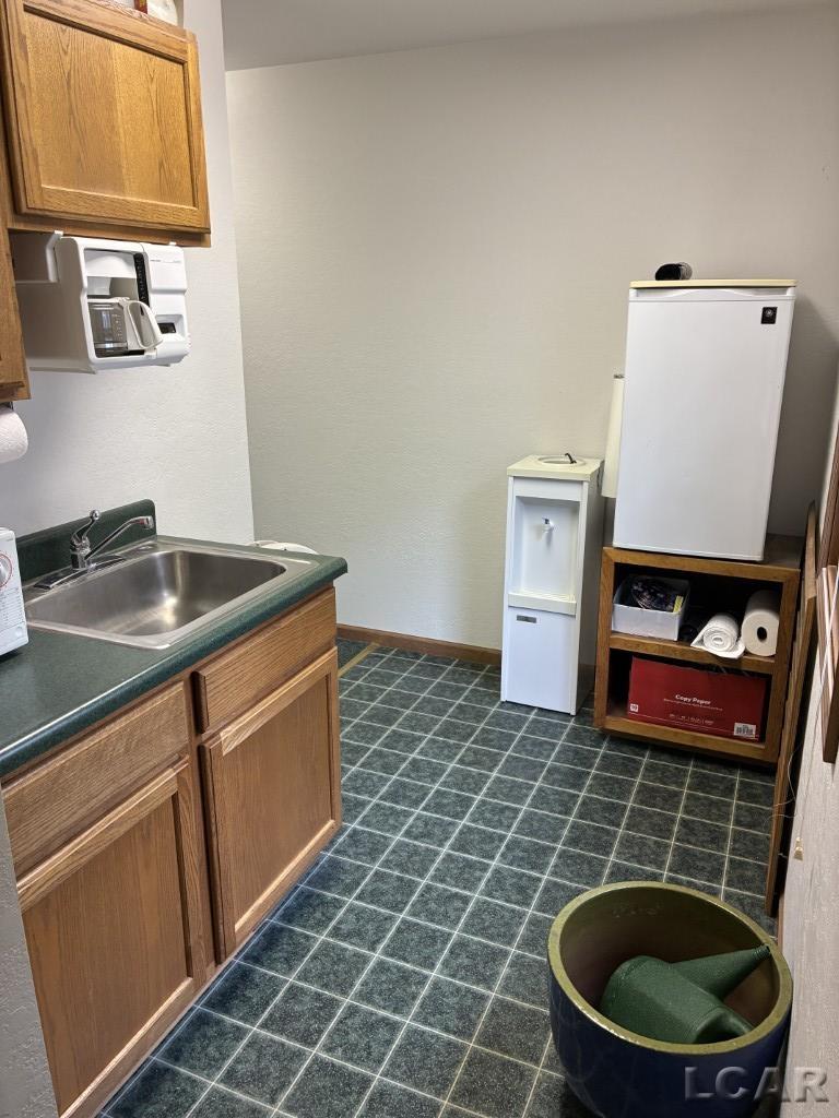 521 W Adrian State Highway Property Photo 14