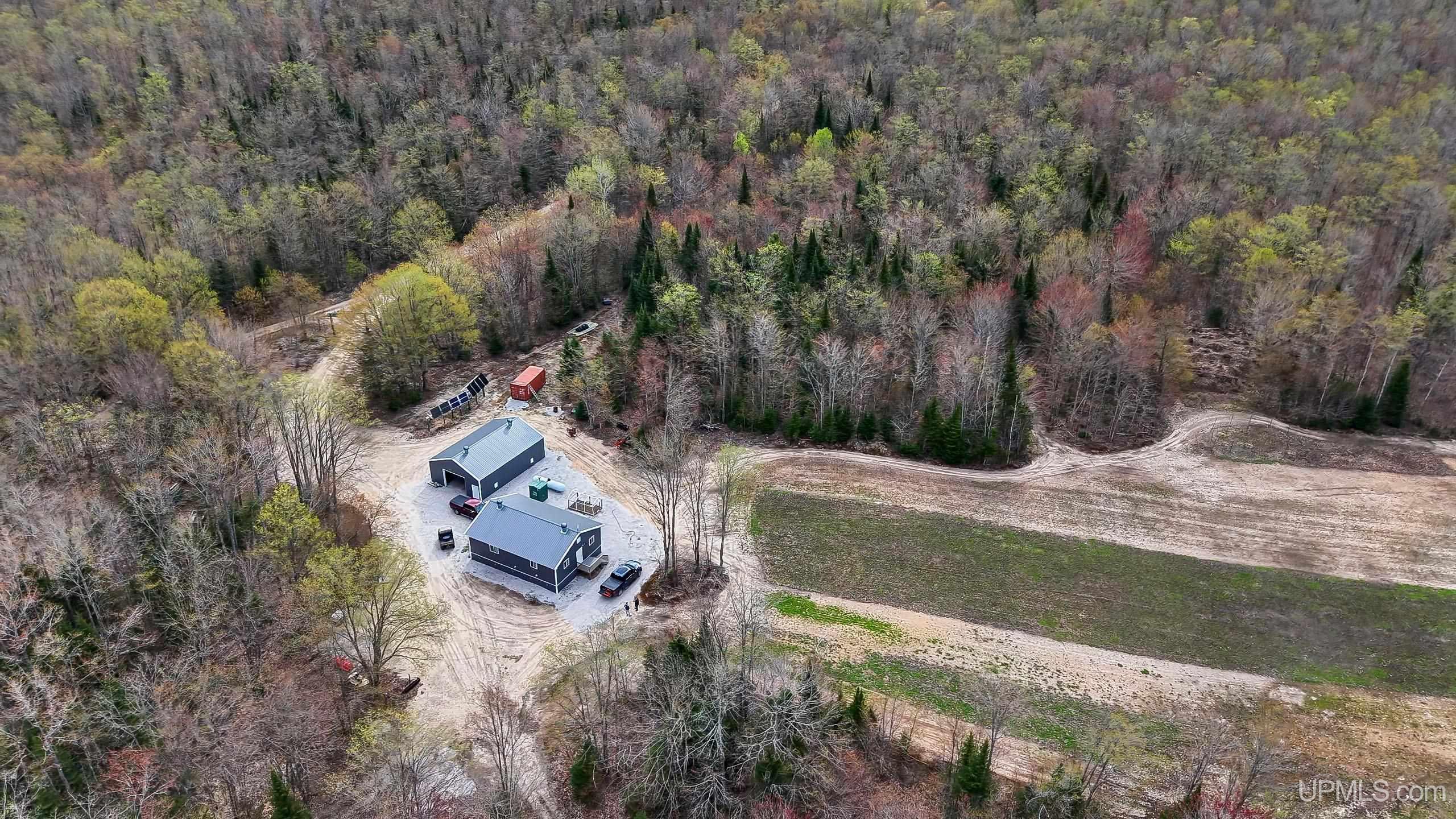 11307 Chesbrough Lake Road Property Photo 4