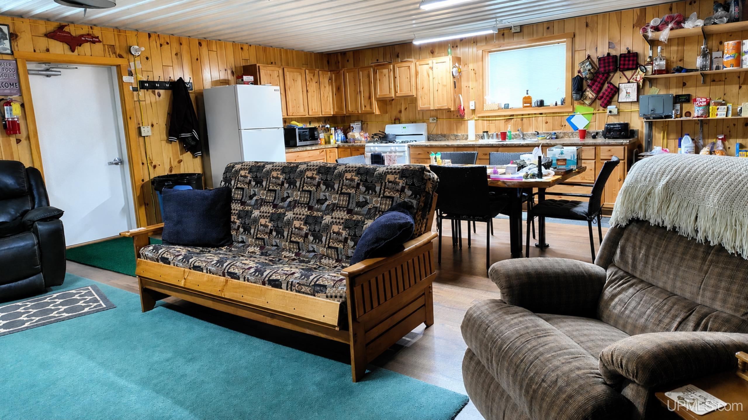 11307 Chesbrough Lake Road Property Photo 20