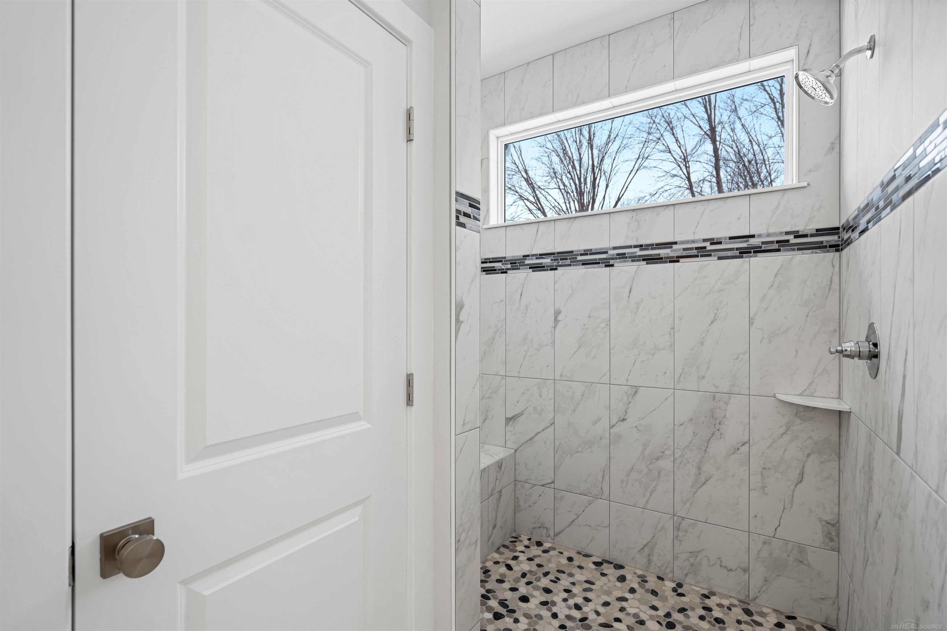 16871 Crittenden Drive Property Photo 28