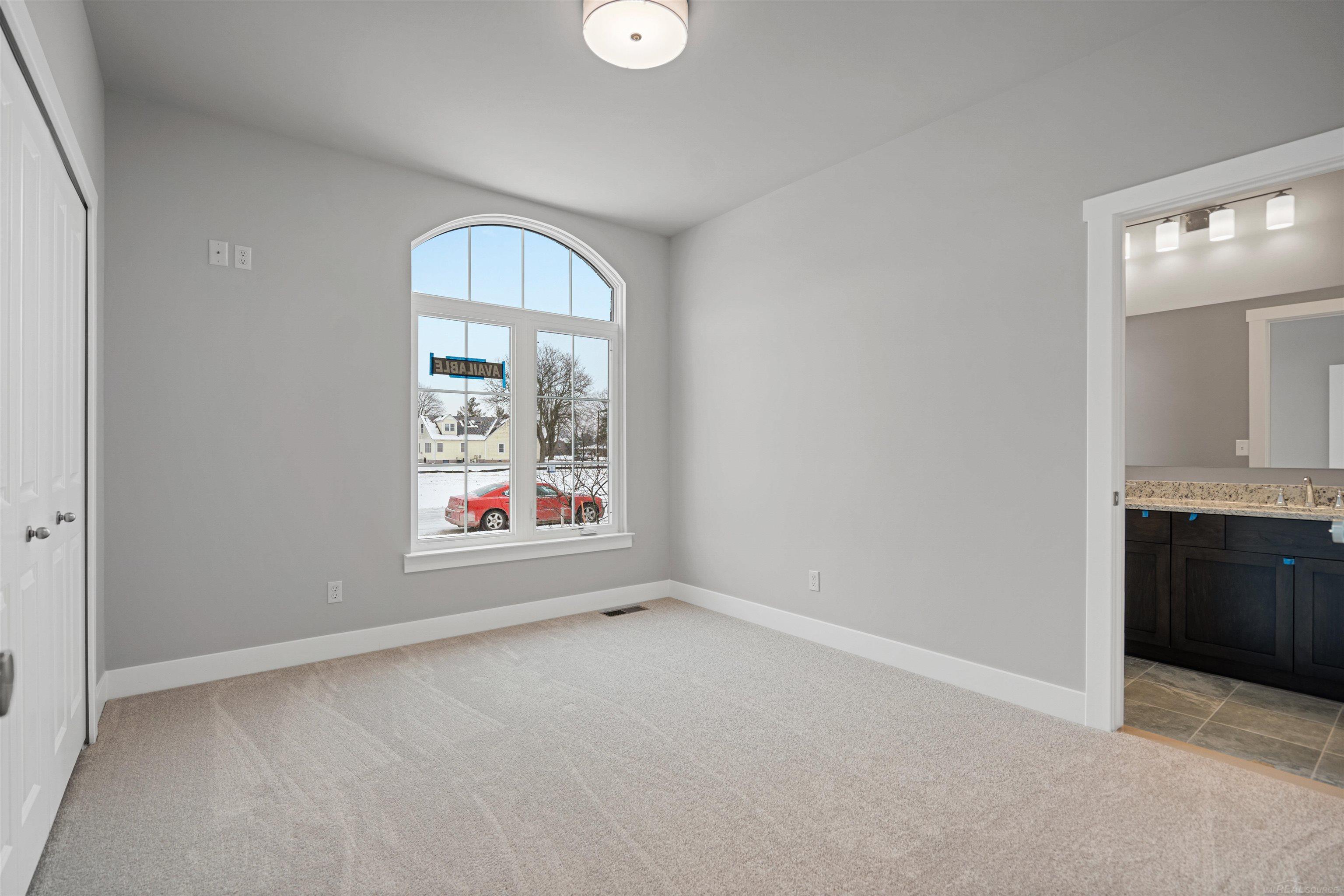 16871 Crittenden Drive Property Photo 29
