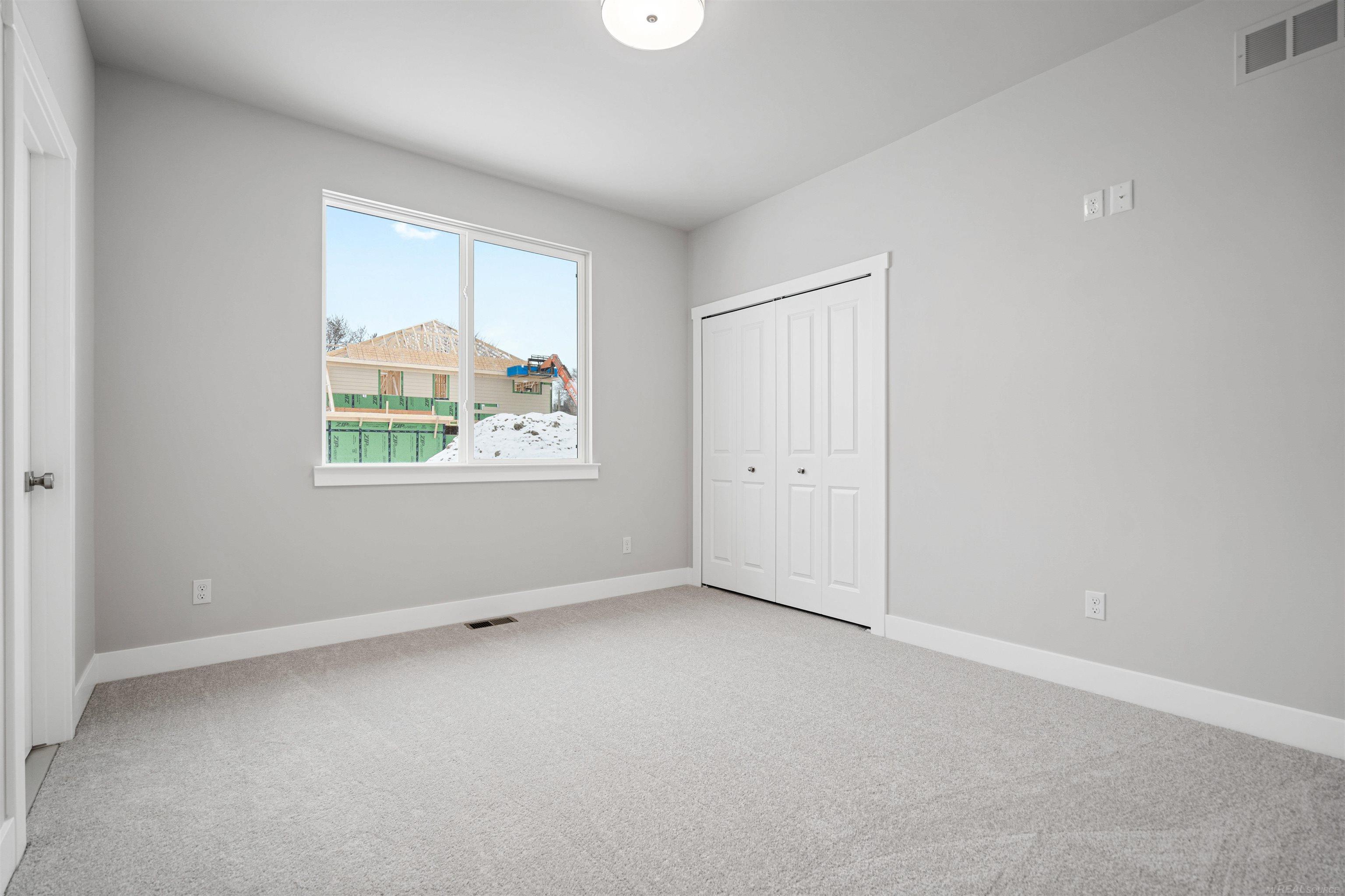16871 Crittenden Drive Property Photo 31