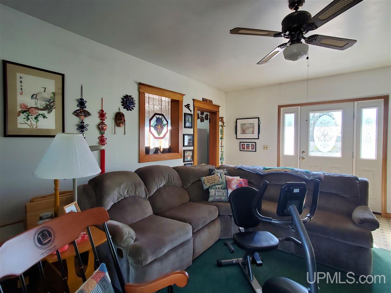 1249 Cedar Street Property Photo 21