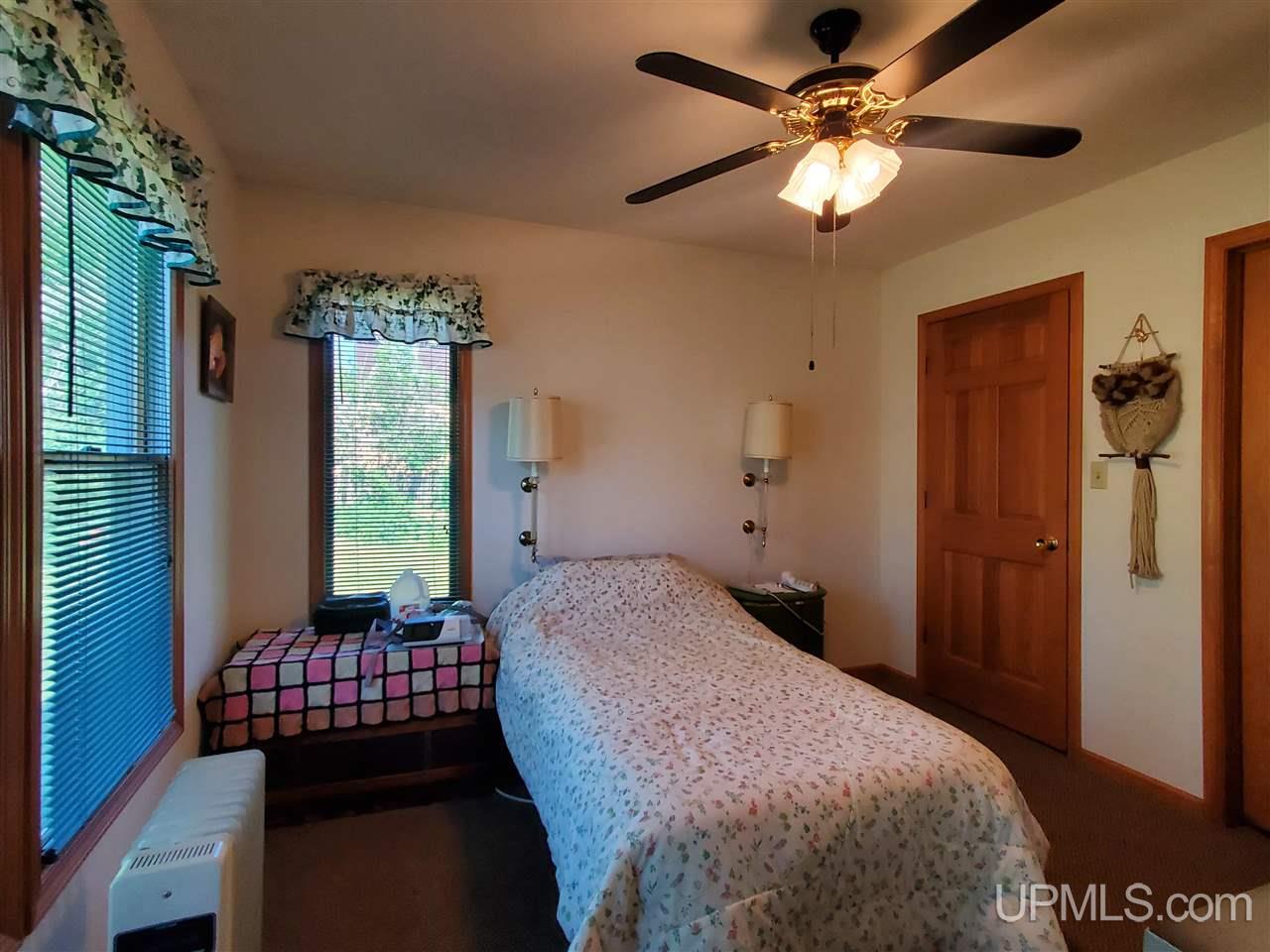 1249 Cedar Street Property Photo 28