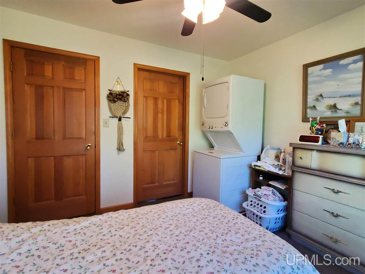 1249 Cedar Street Property Photo 30