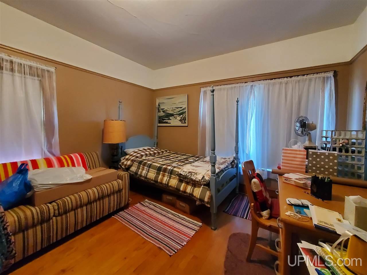 1249 Cedar Street Property Photo 31
