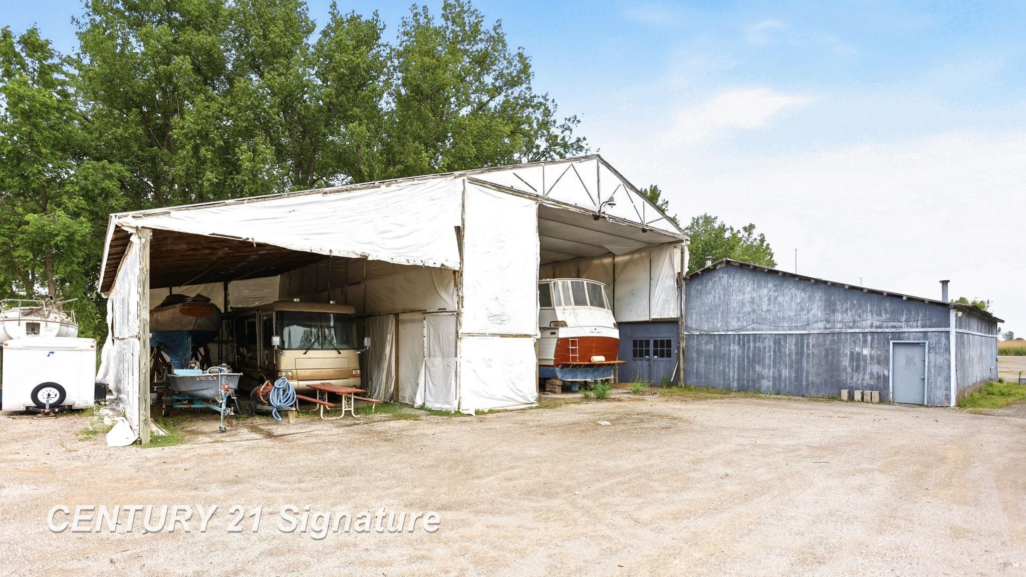 2363 Weadock Highway Property Photo 21