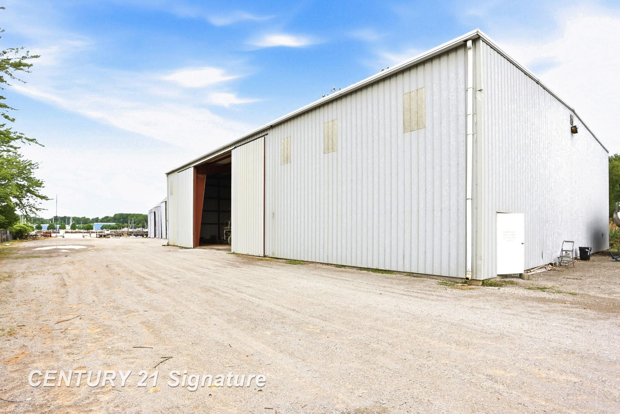 2363 Weadock Highway Property Photo 23