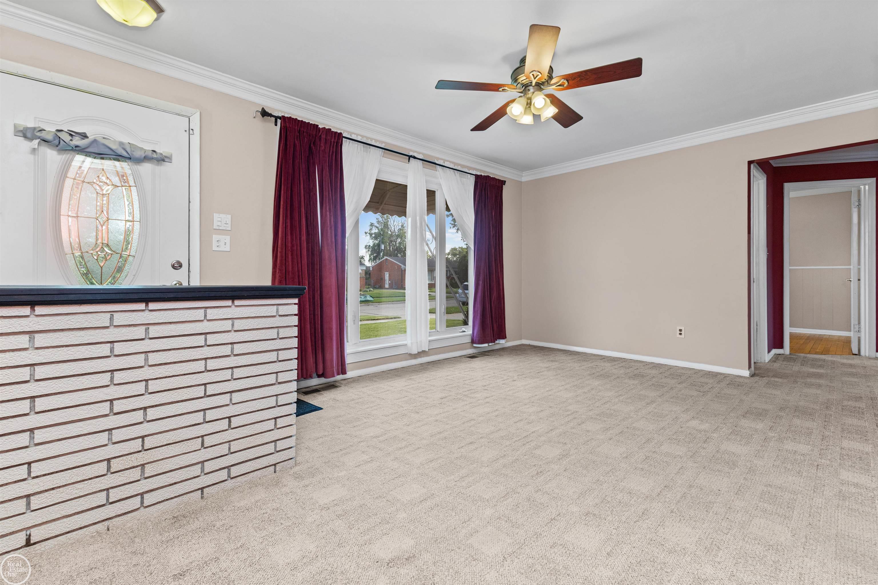 11927 Engleman Road Property Photo 10