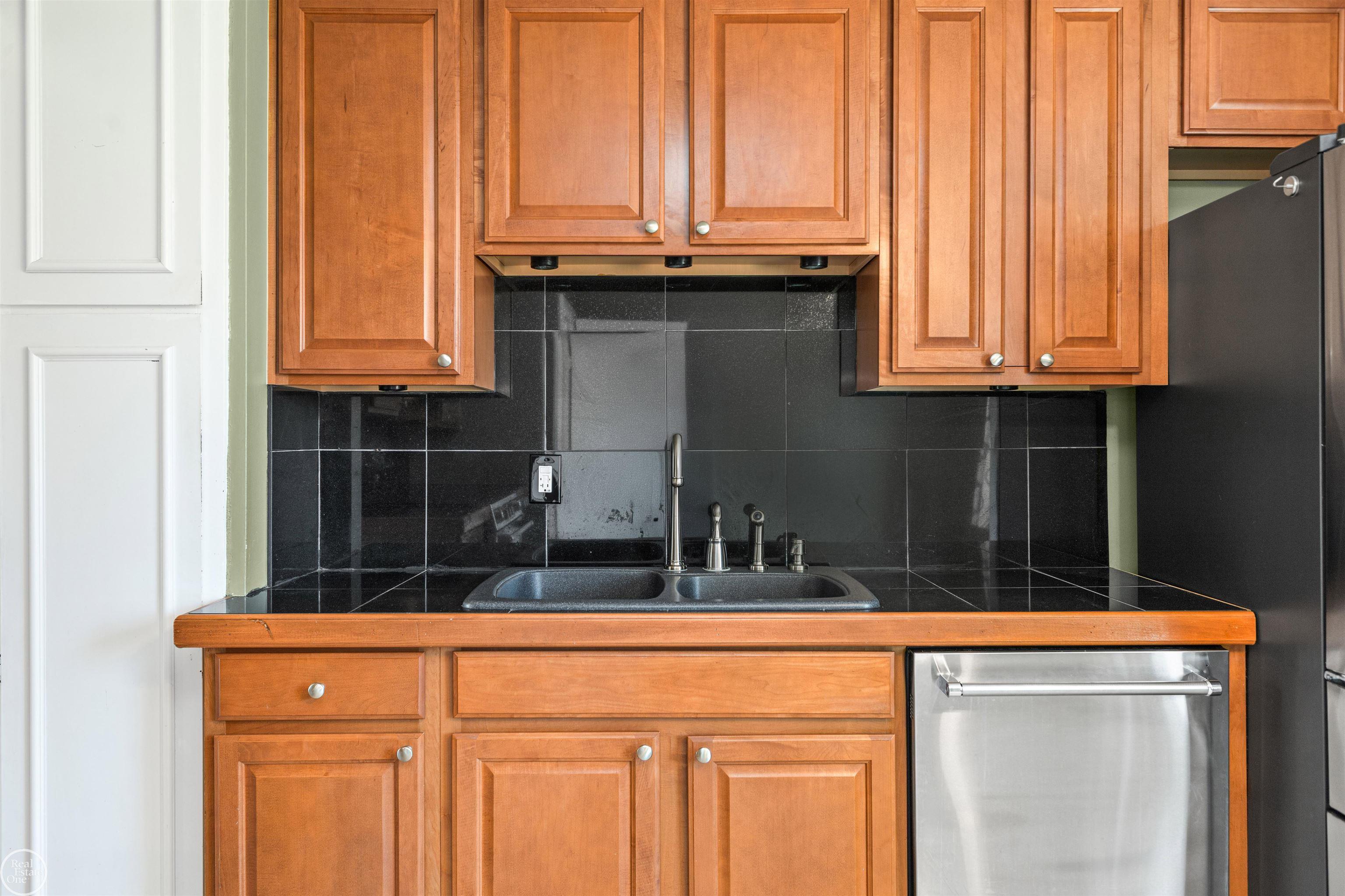 11927 Engleman Road Property Photo 16