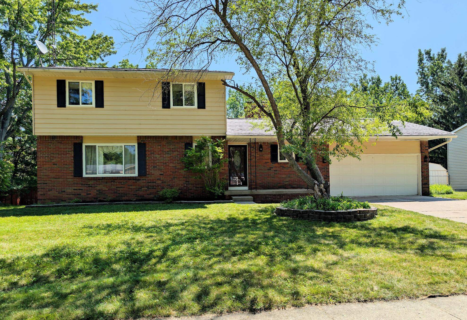 333 Windy Bluff Street