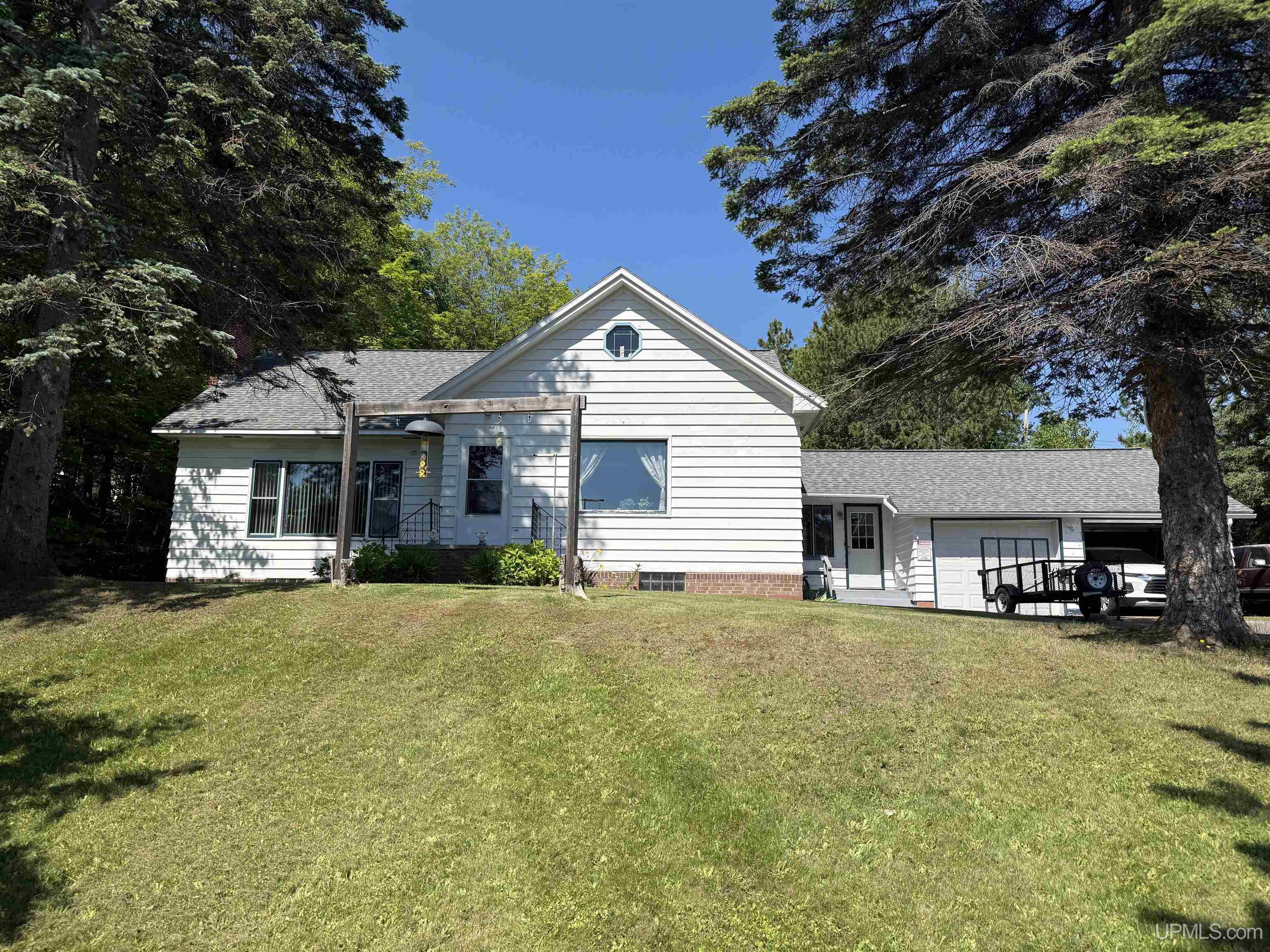 44991 Us 41 Highway Property Photo 1