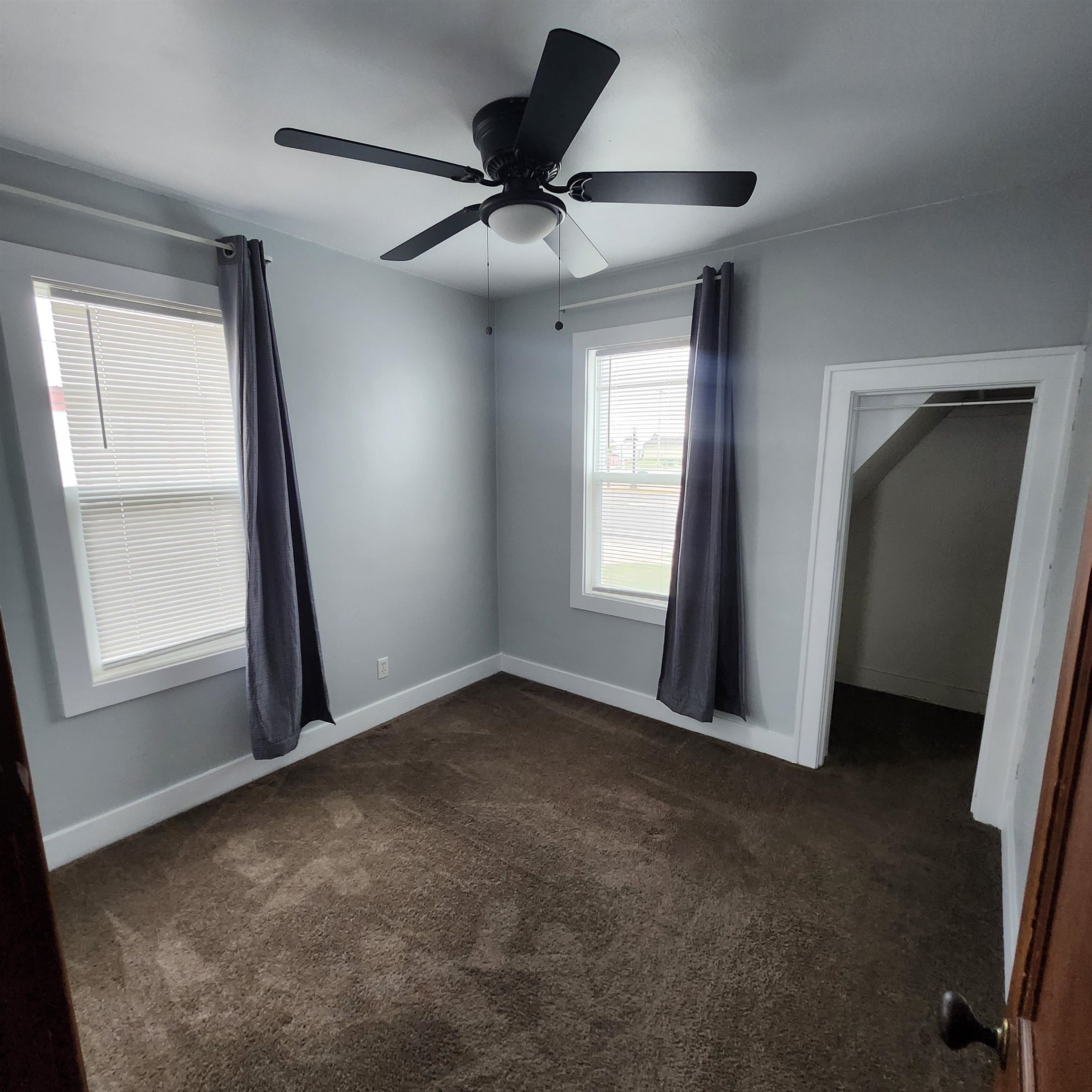 435 E Cedar Avenue Property Photo 13
