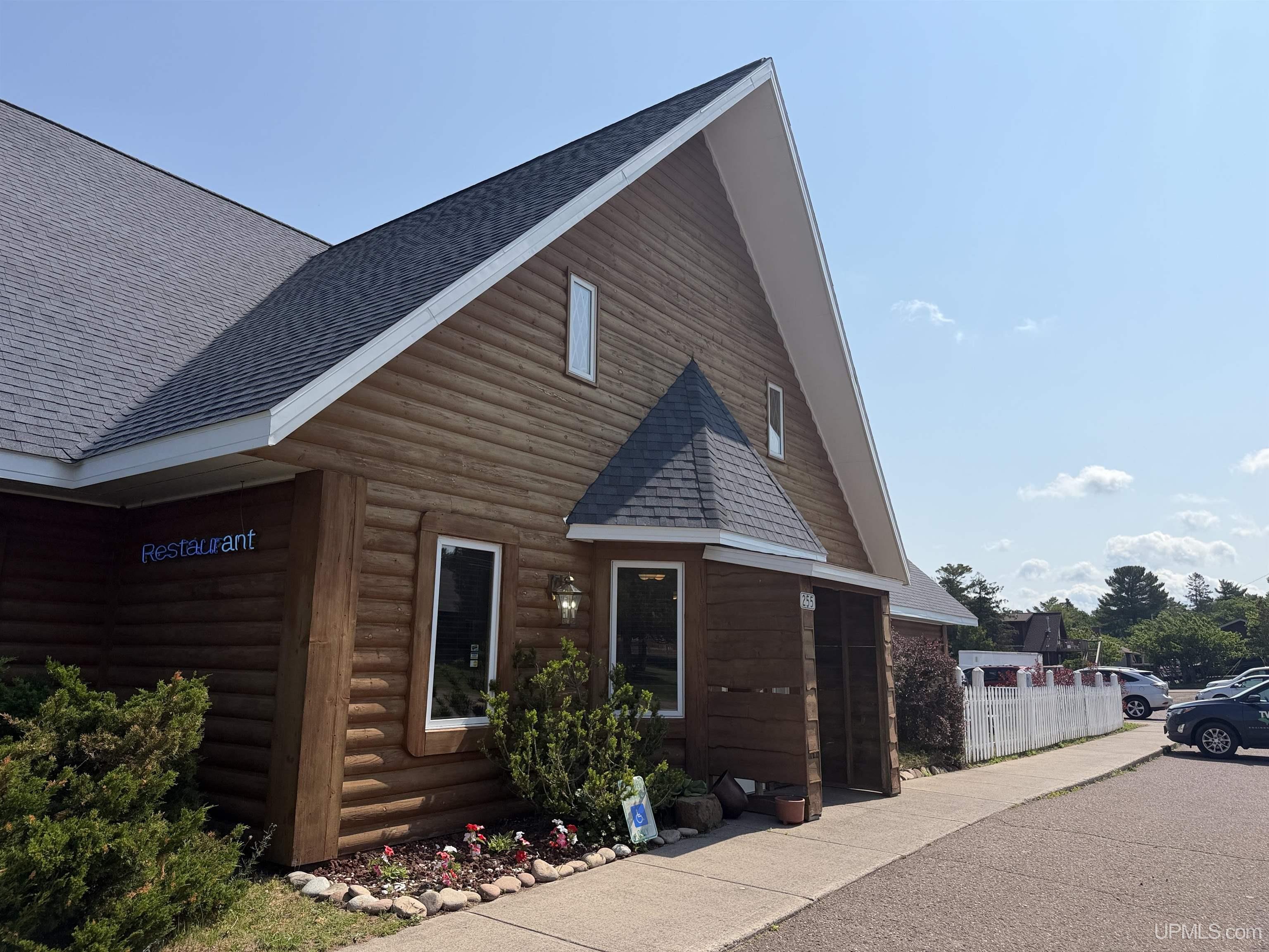 255 Gratiot Street Property Photo 53