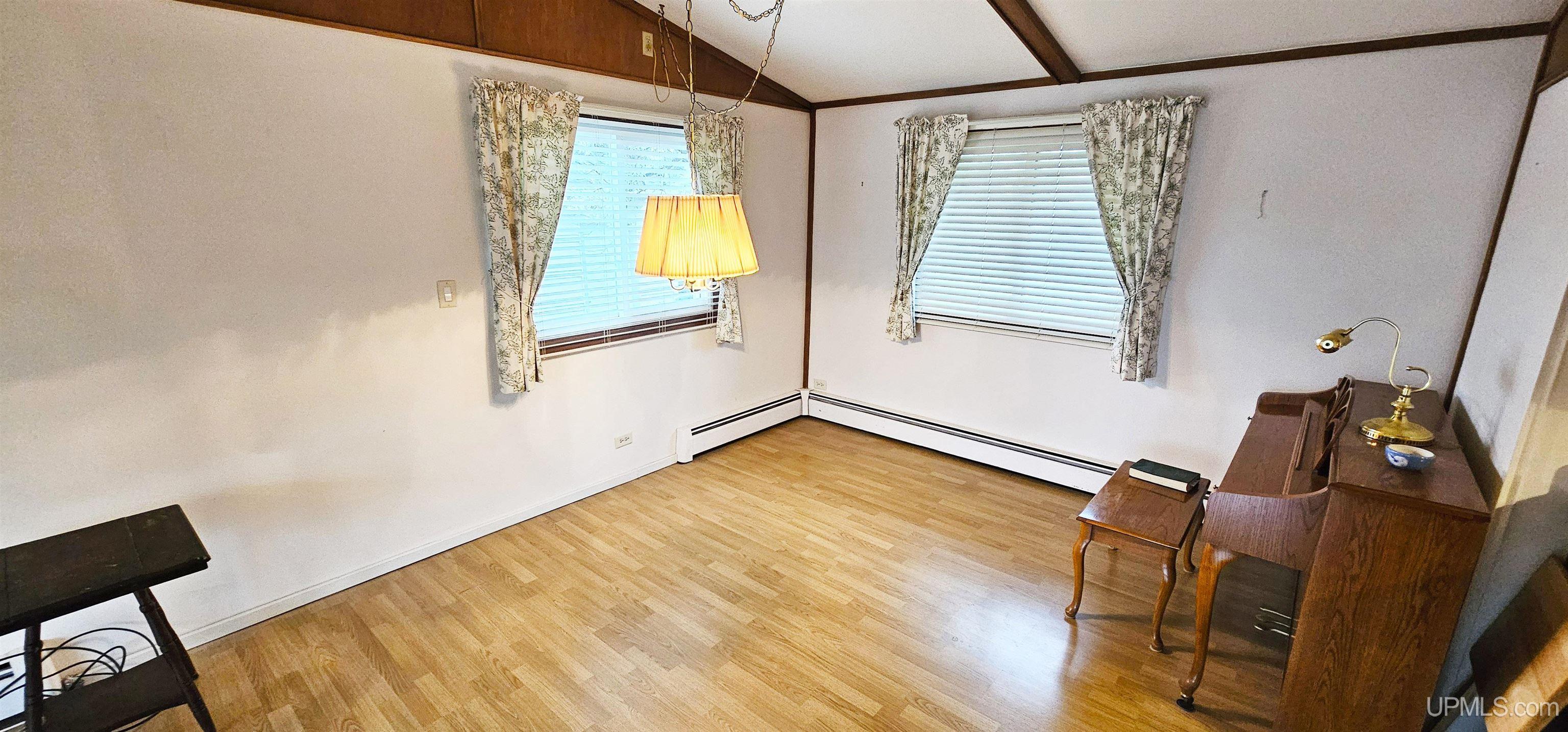 1611 W Atlantic Street Property Photo 7