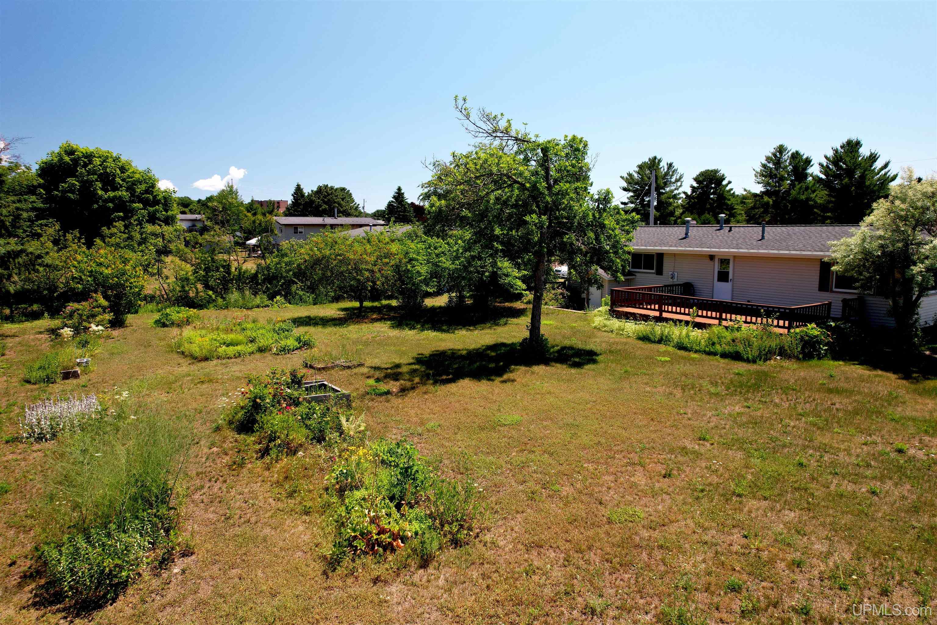 1611 W Atlantic Street Property Photo 42