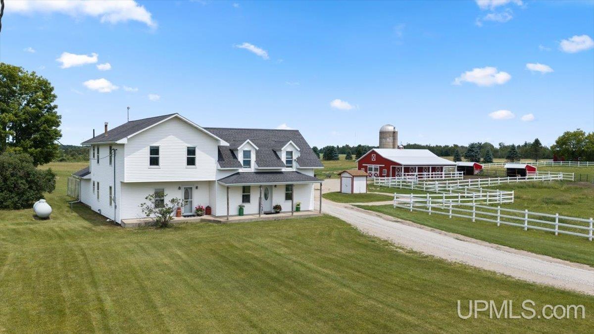 3774 18th Road Property Photo 1