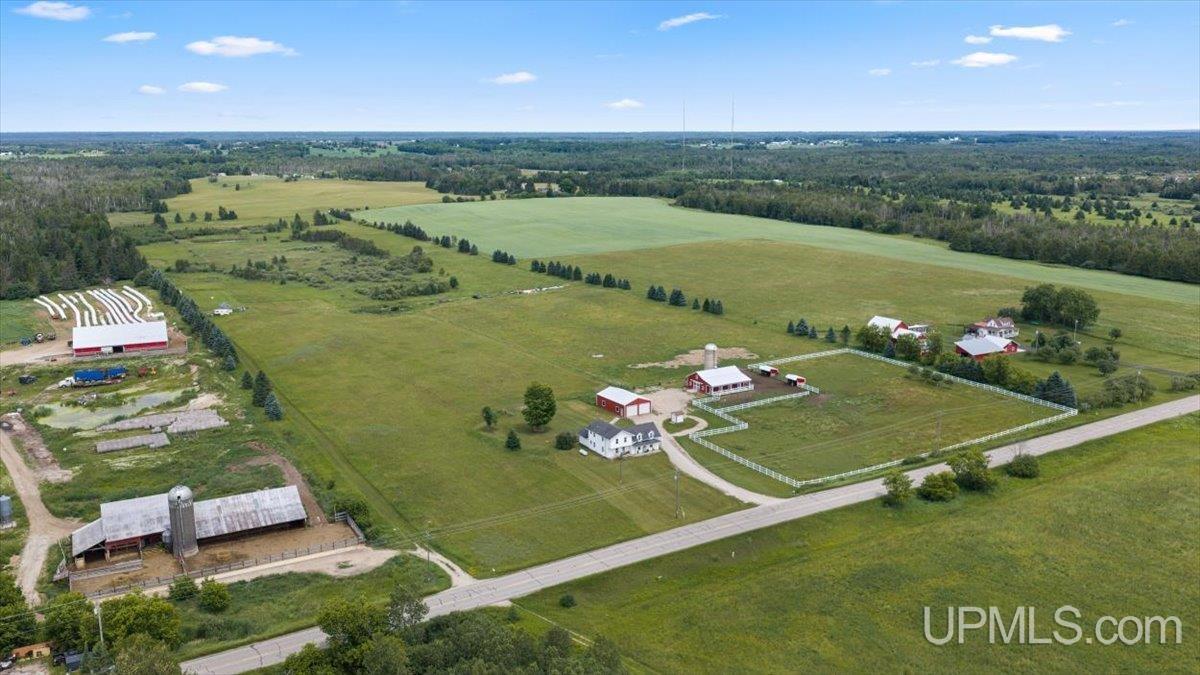 3774 18th Road Property Photo 7