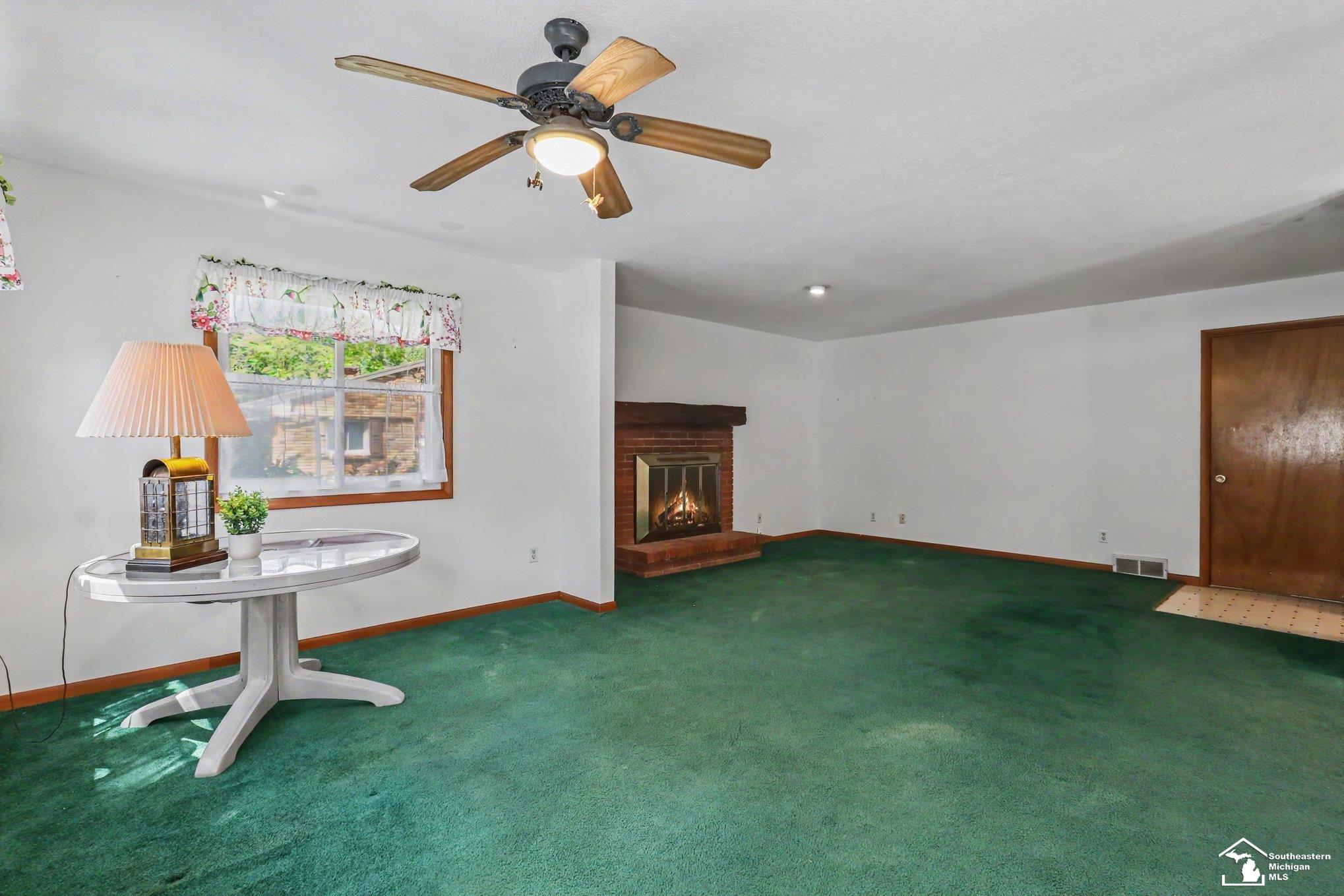7441 Indian Road Property Photo 14