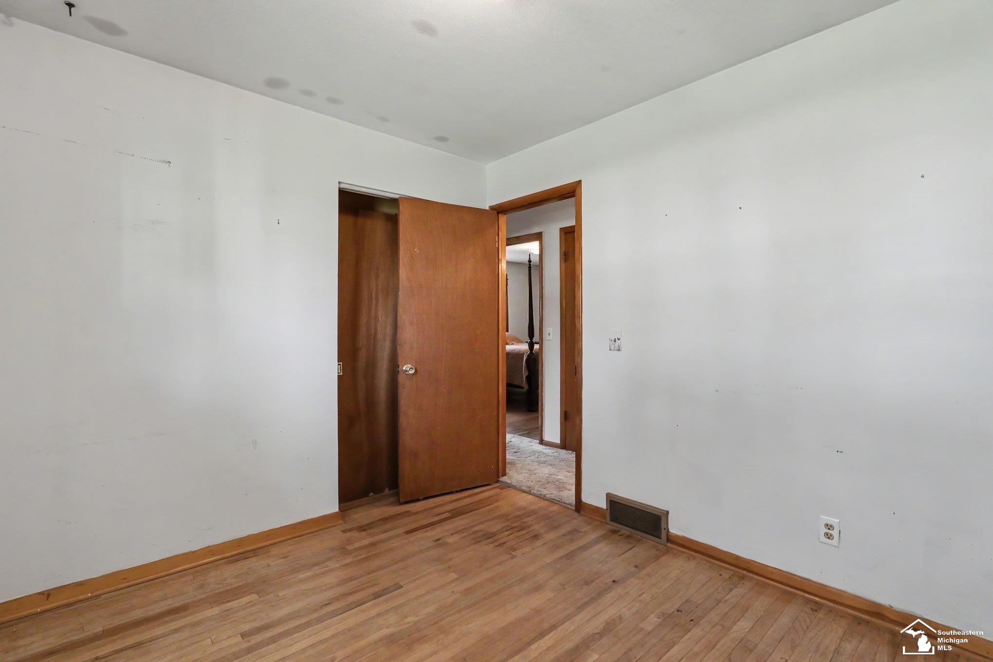 7441 Indian Road Property Photo 22