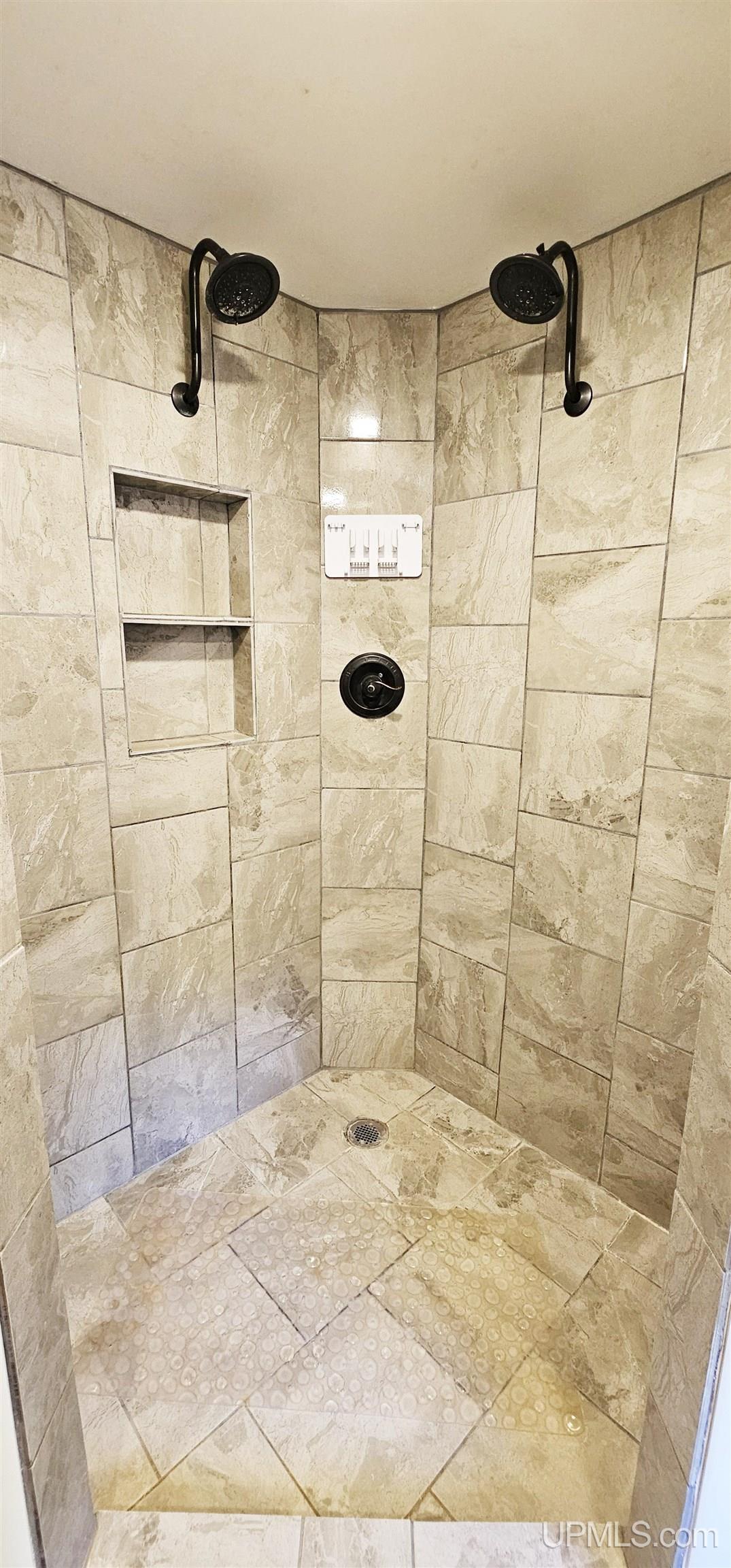 52082 E Avenue Property Photo 23