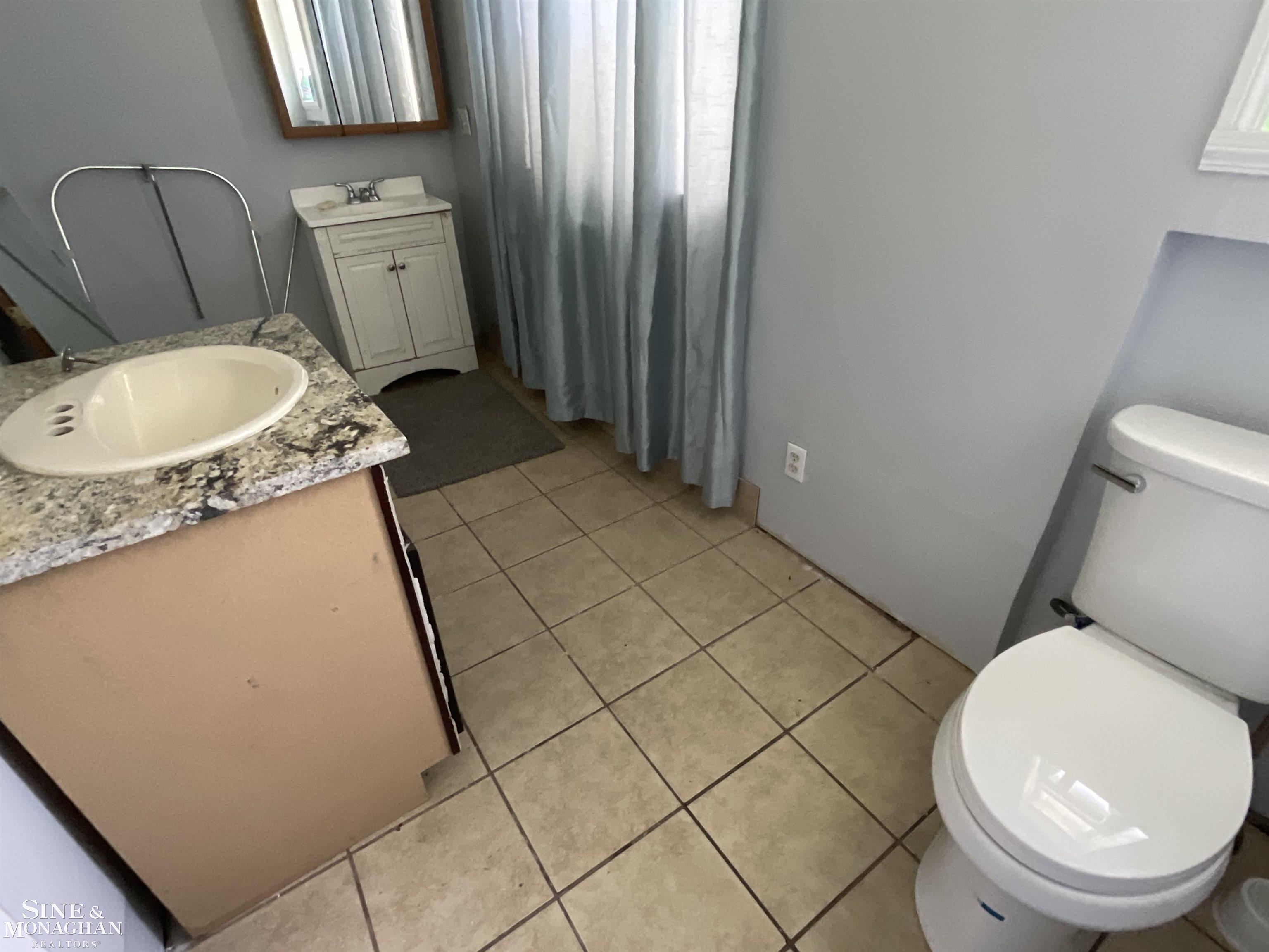 177 Williams Street Property Photo 19