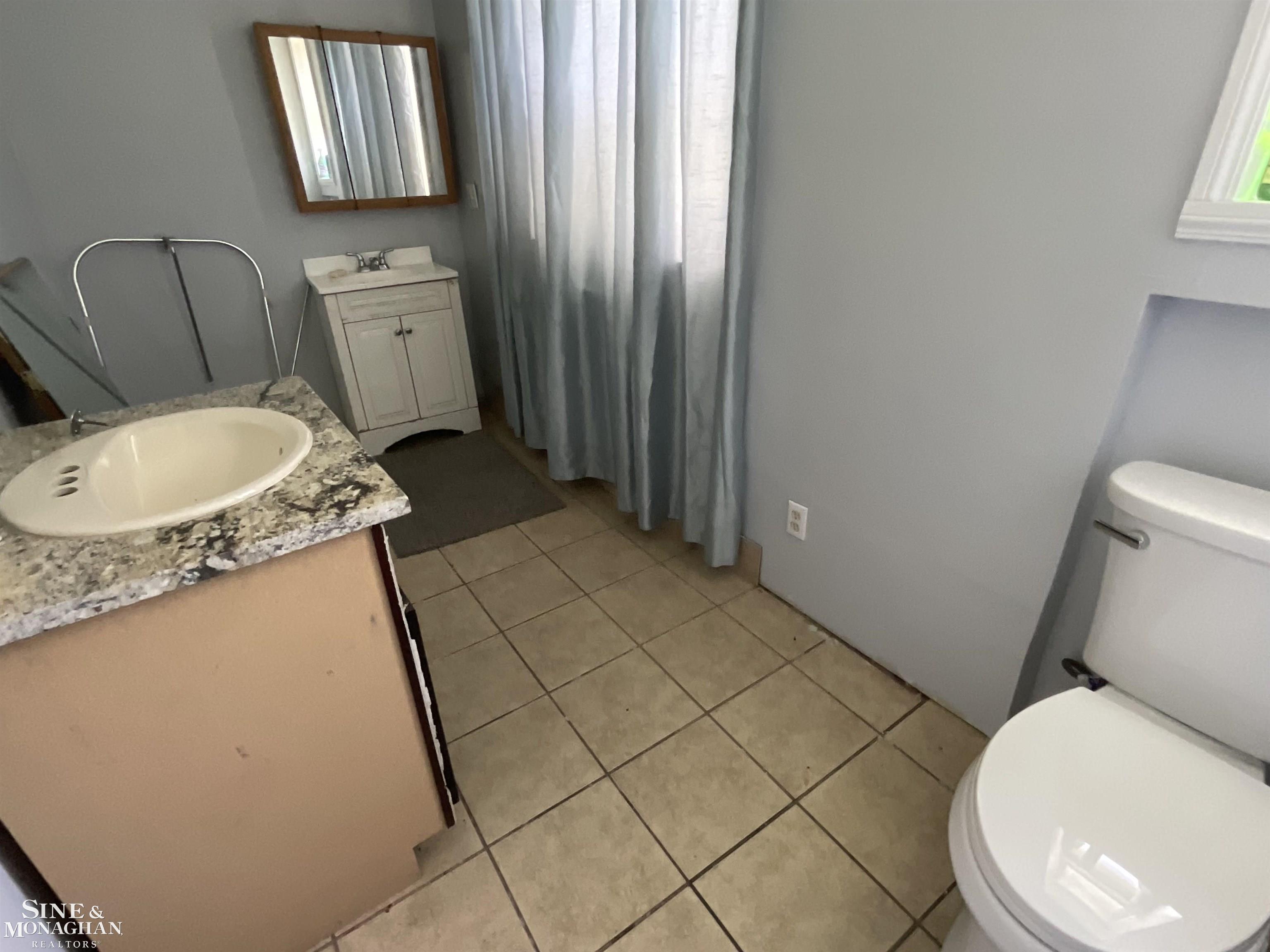 177 Williams Street Property Photo 20