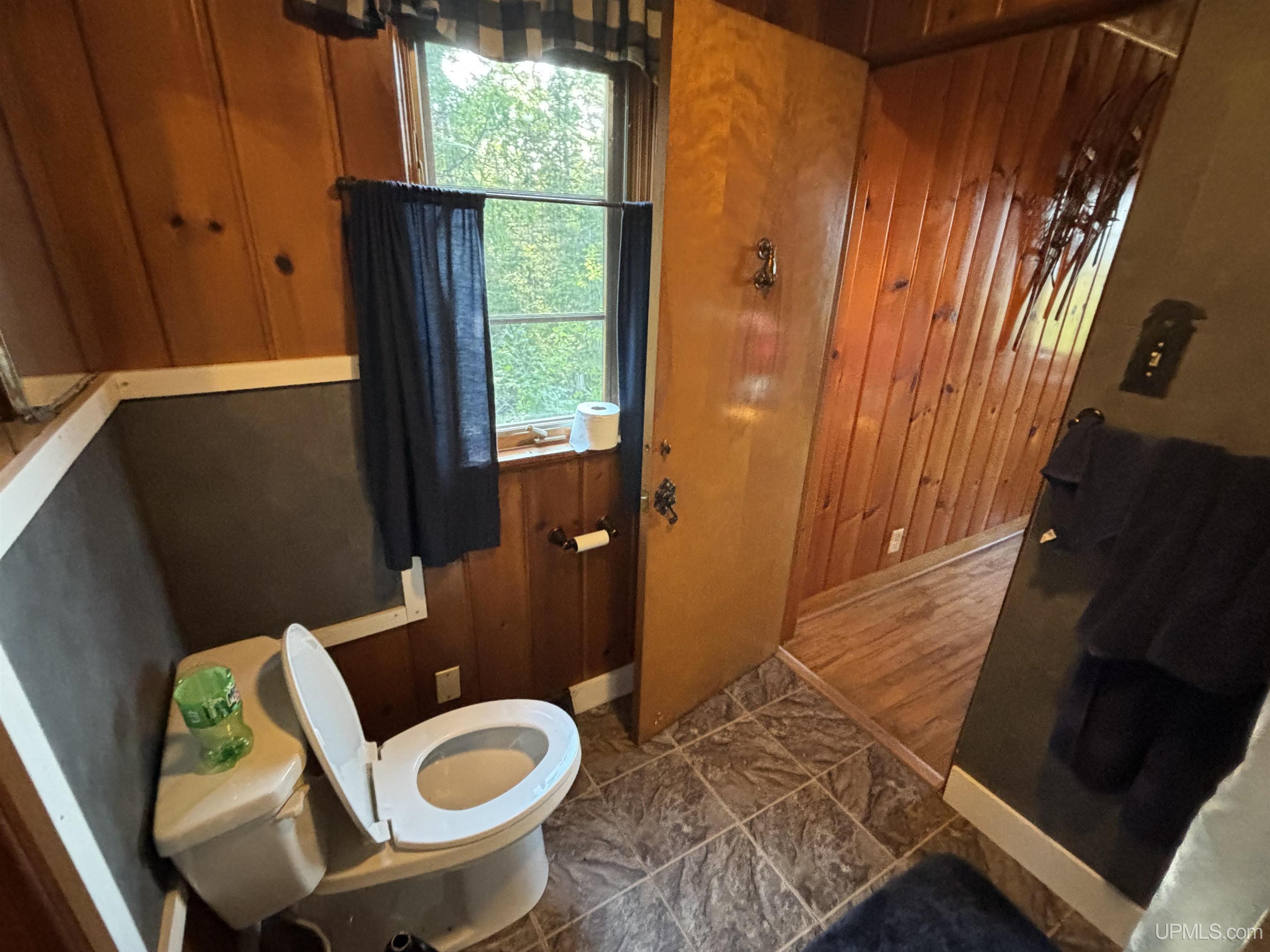 13290 M-26 Highway Property Photo 17