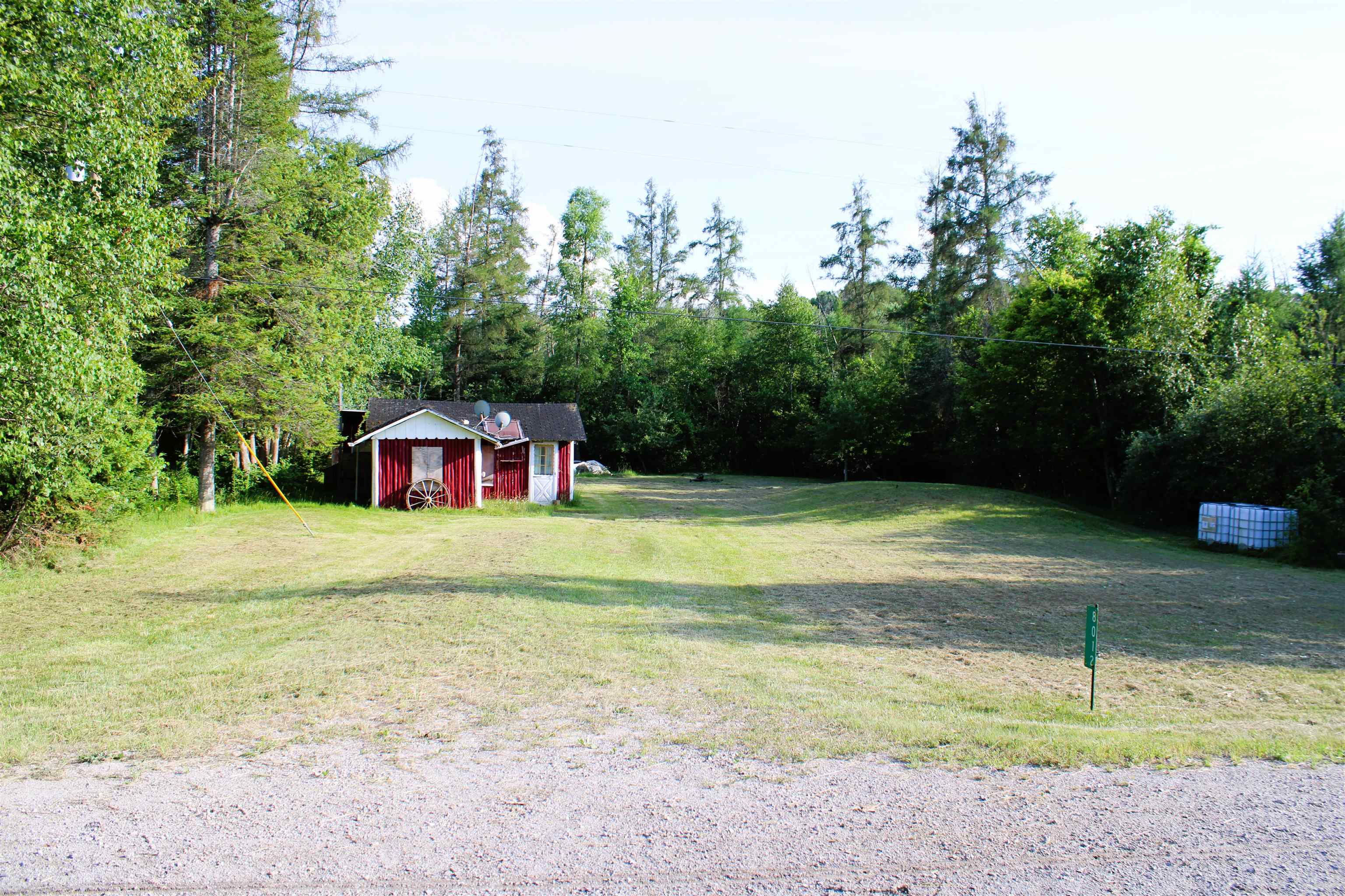 8012 E Gladwin Road Property Photo 3