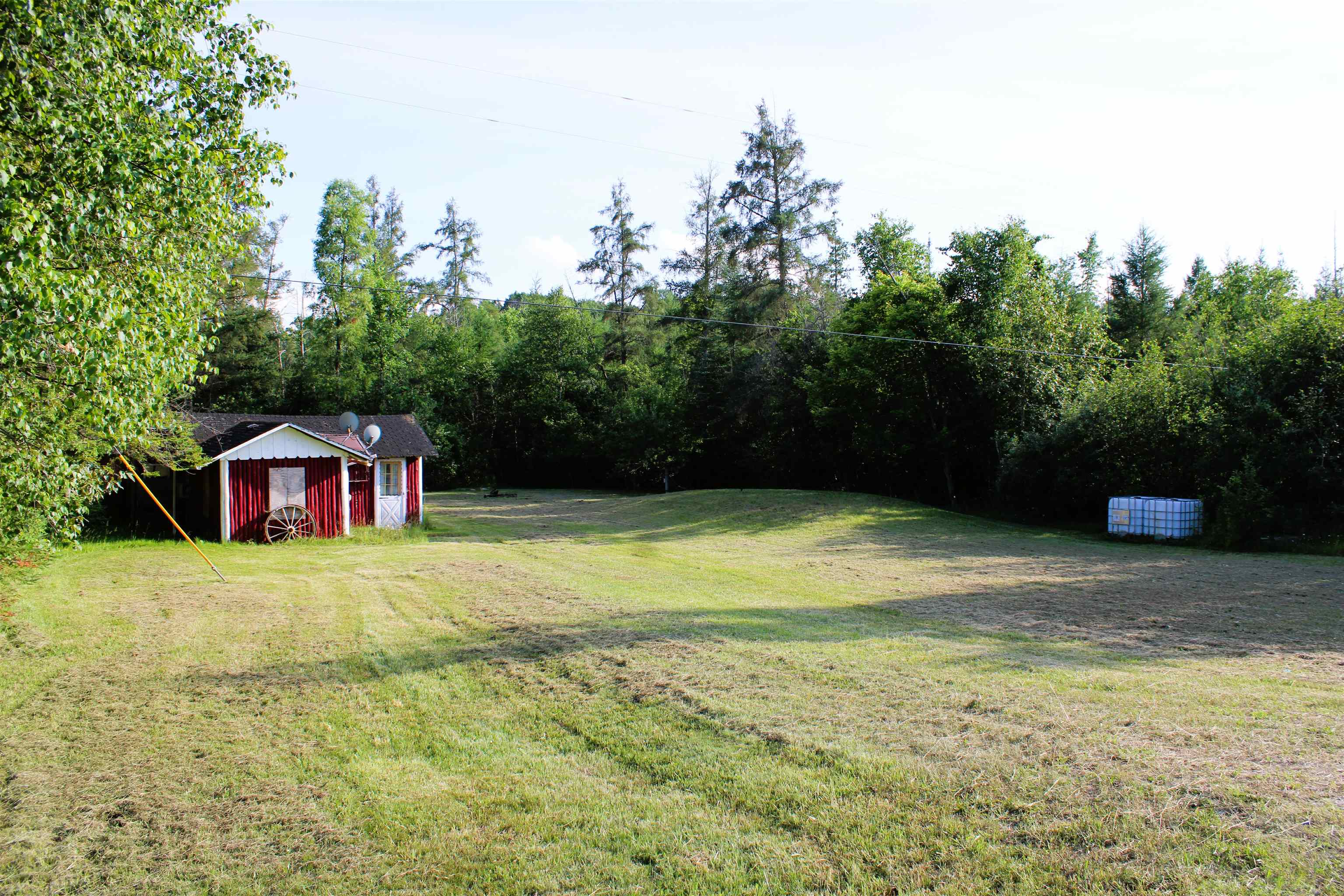8012 E Gladwin Road Property Photo 4