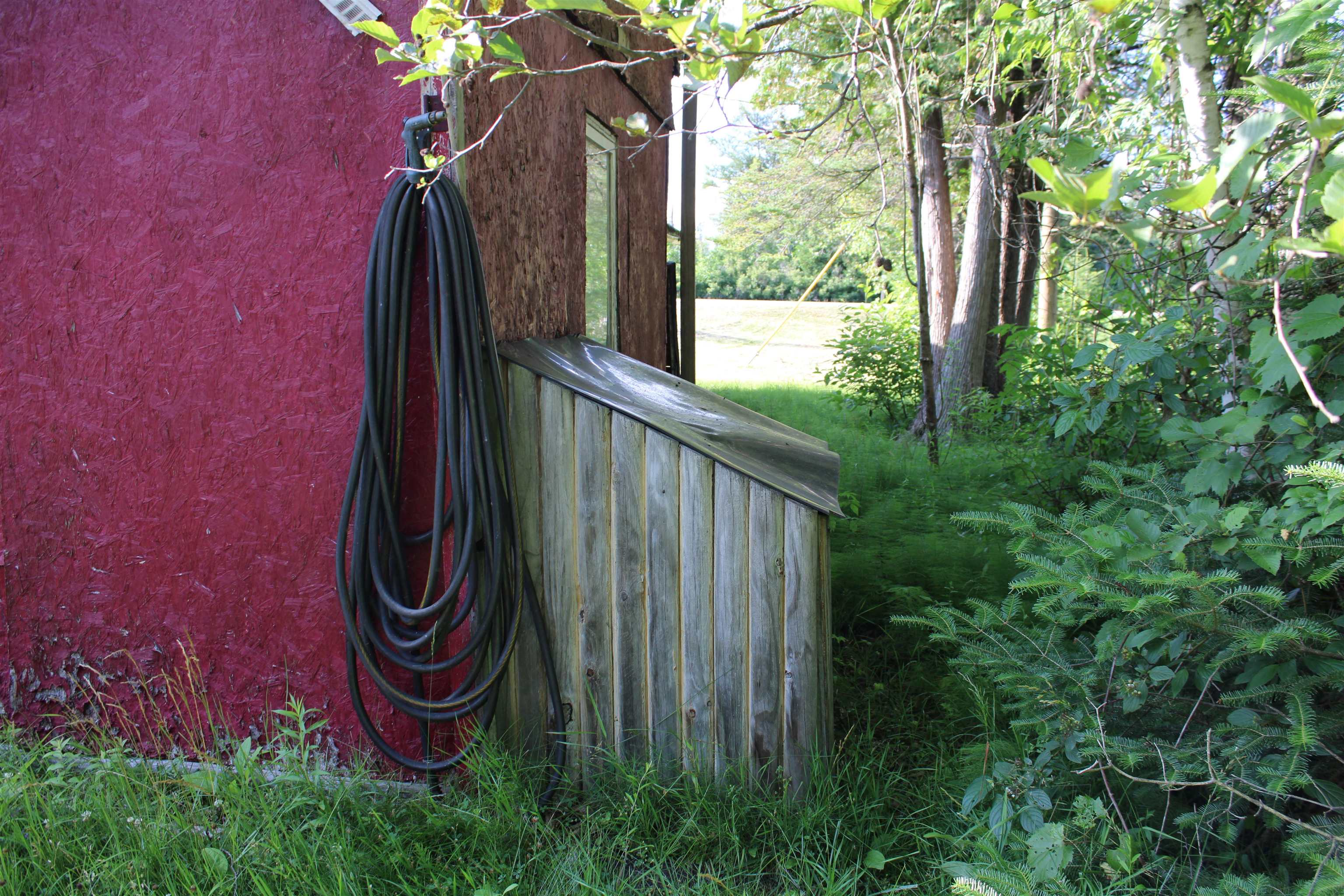 8012 E Gladwin Road Property Photo 9
