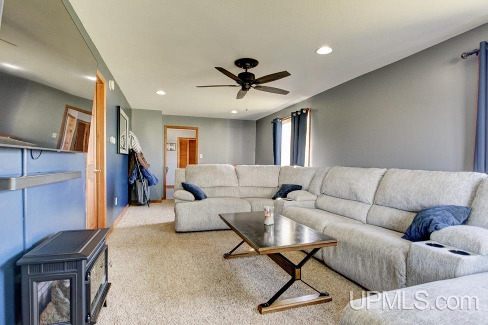 4316 D Road Property Photo 5