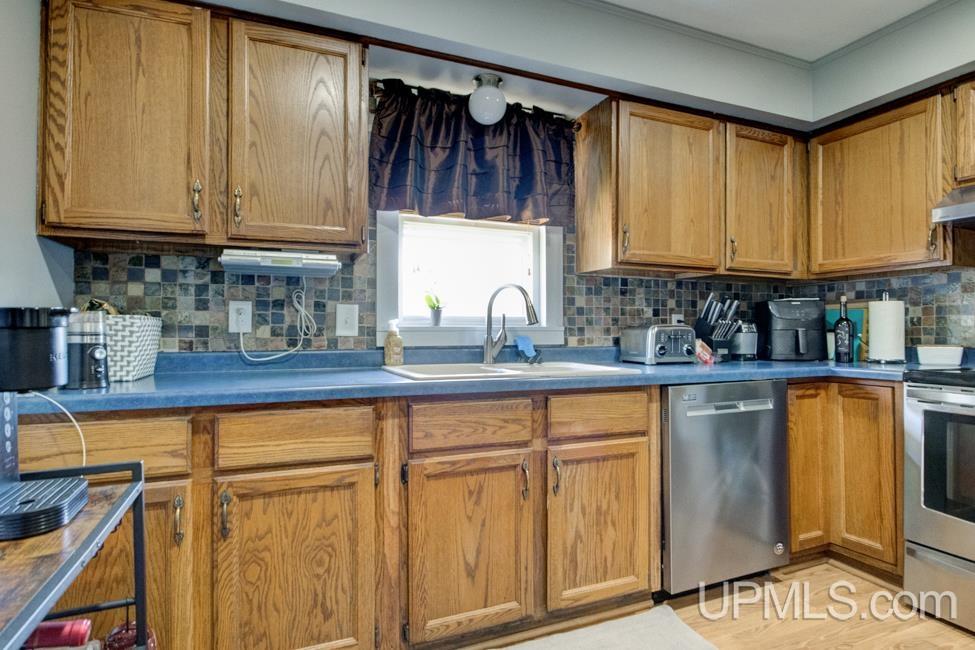 4316 D Road Property Photo 16