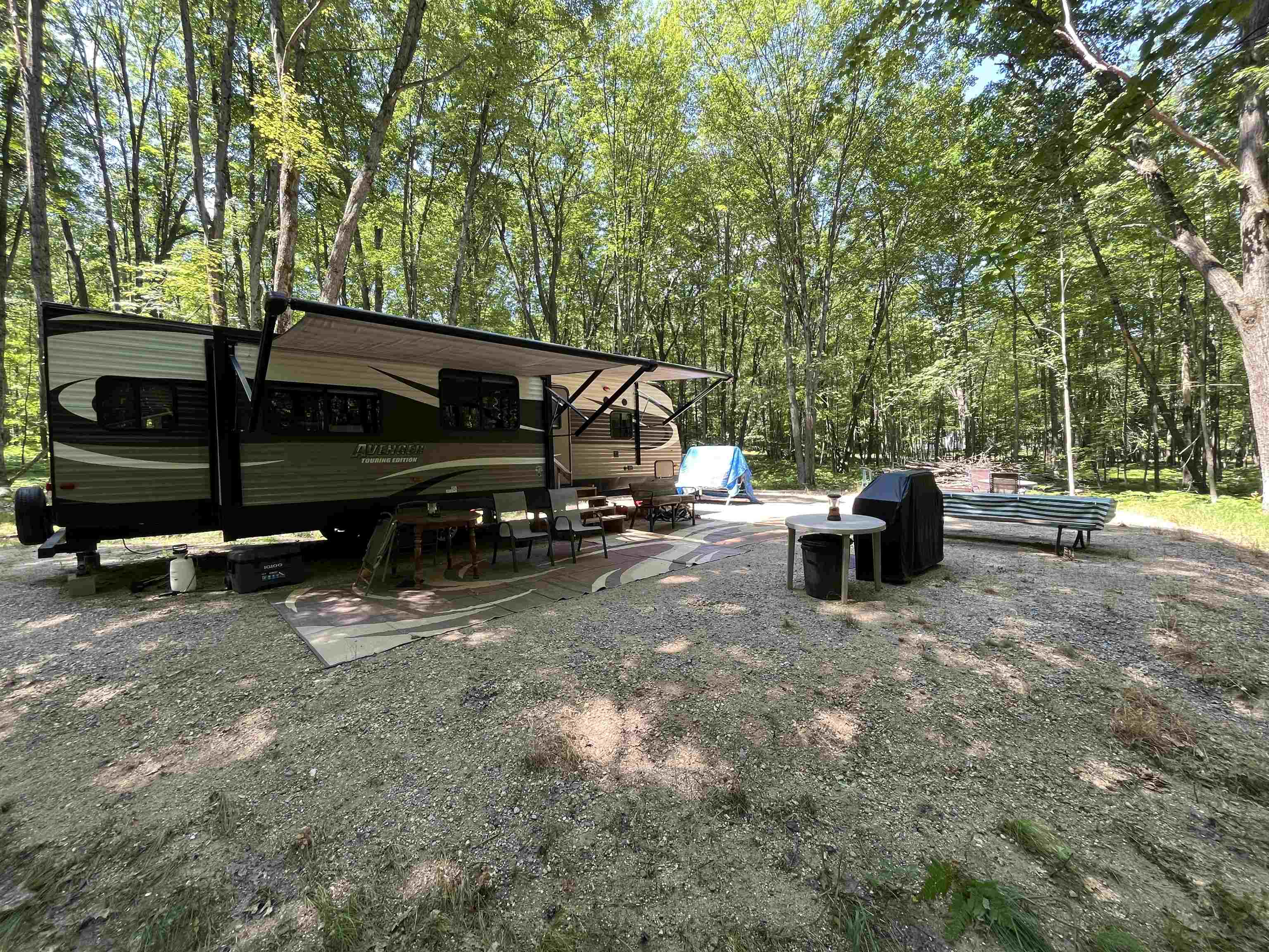1031 Spruce Hill Drive Property Photo 1