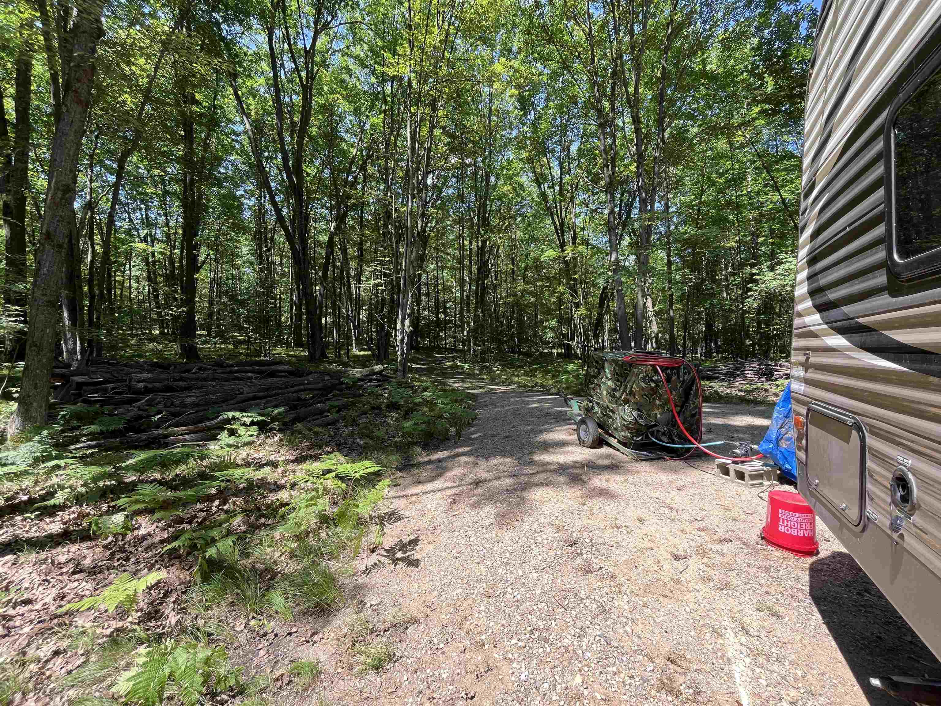1031 Spruce Hill Drive Property Photo 13
