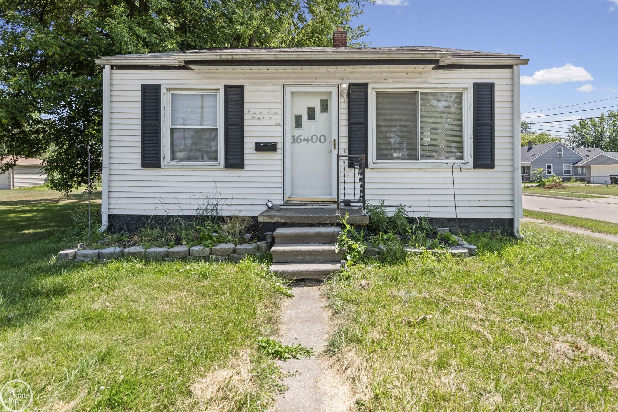 16400 Curtis Street Property Photo 1