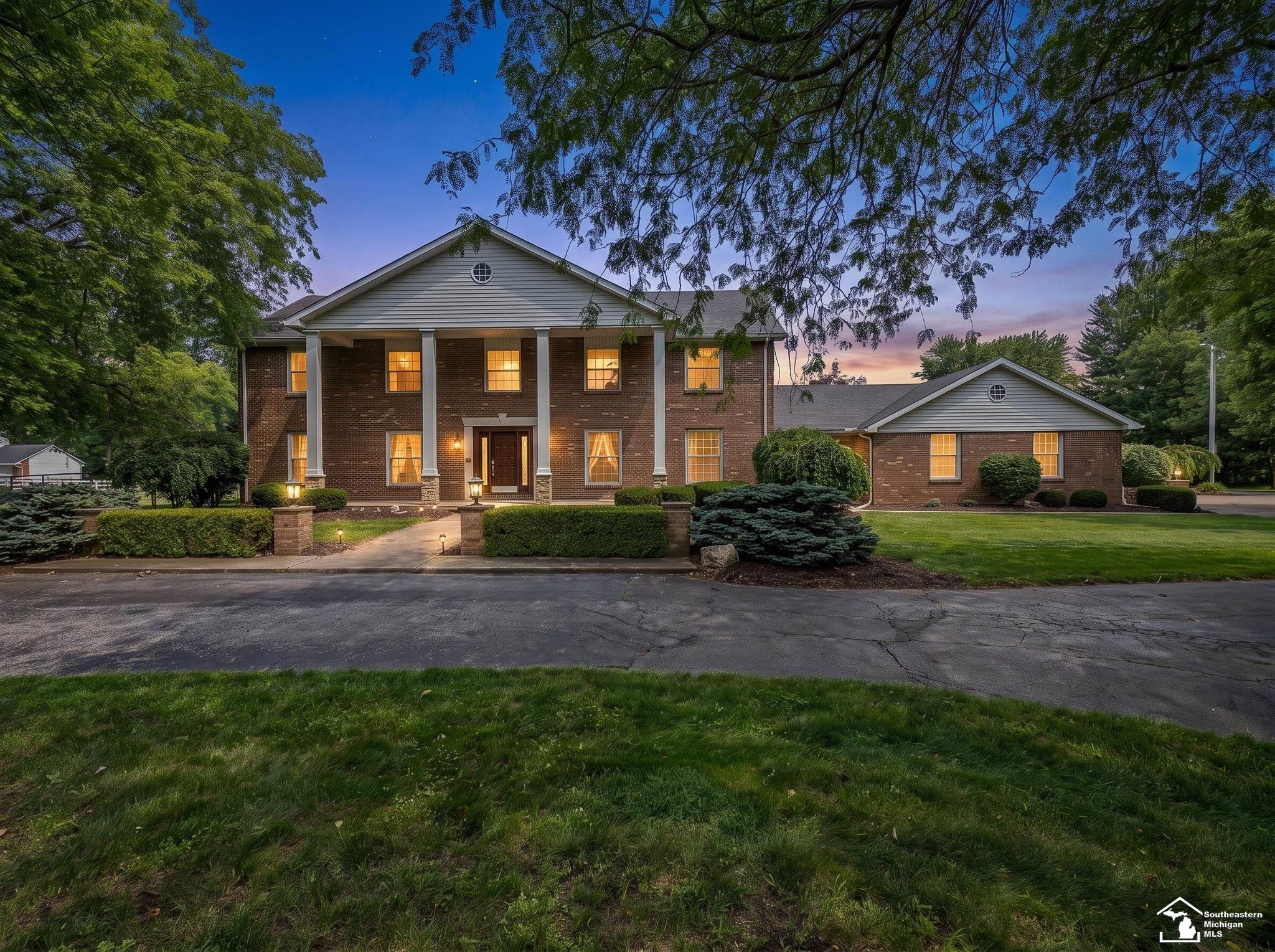 250 E Temperance Road Property Photo 1