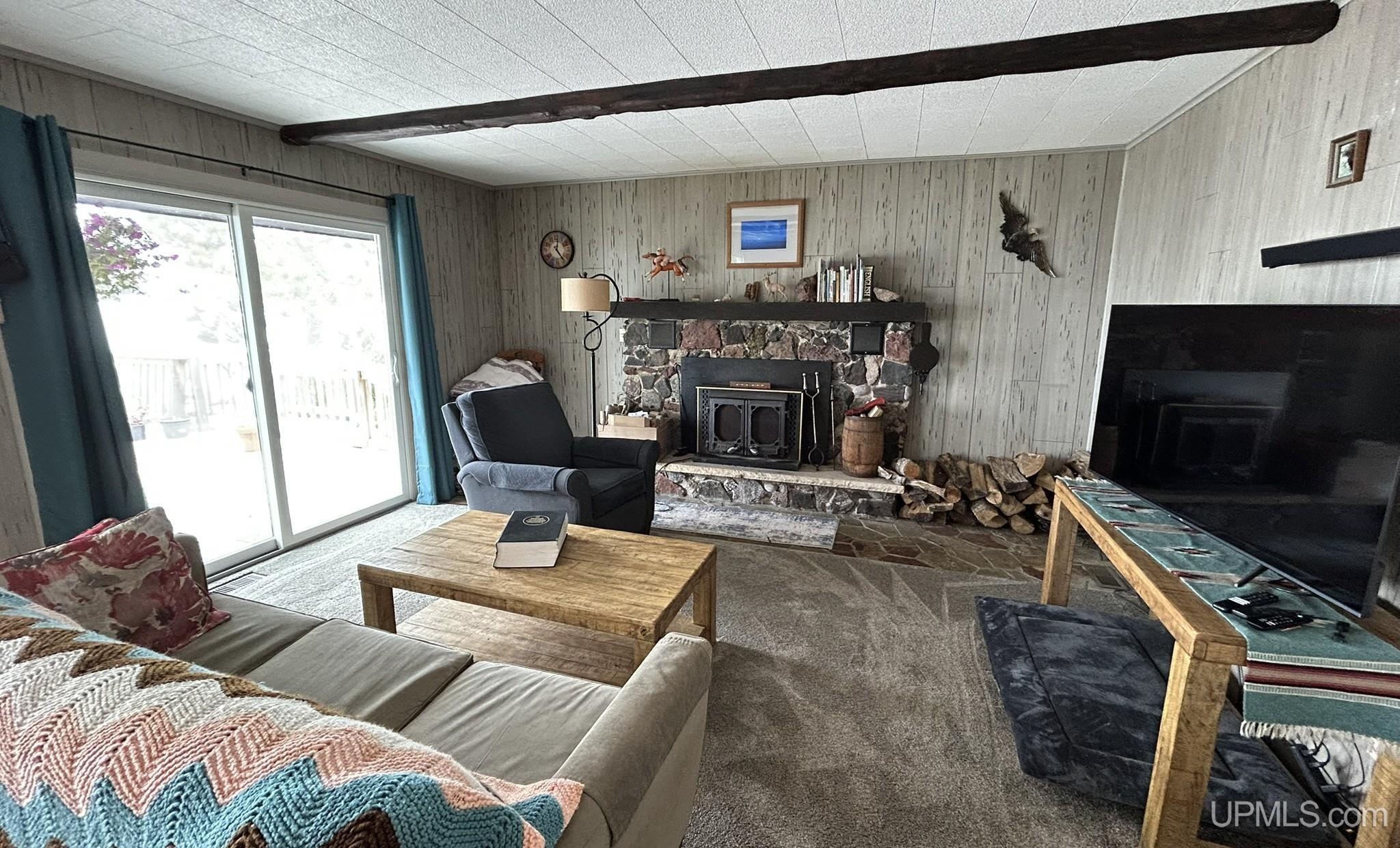 9237 Silver River Loop Property Photo 15