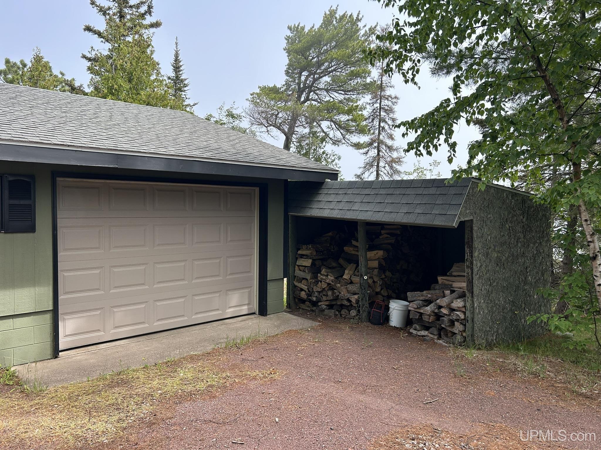 9237 Silver River Loop Property Photo 44