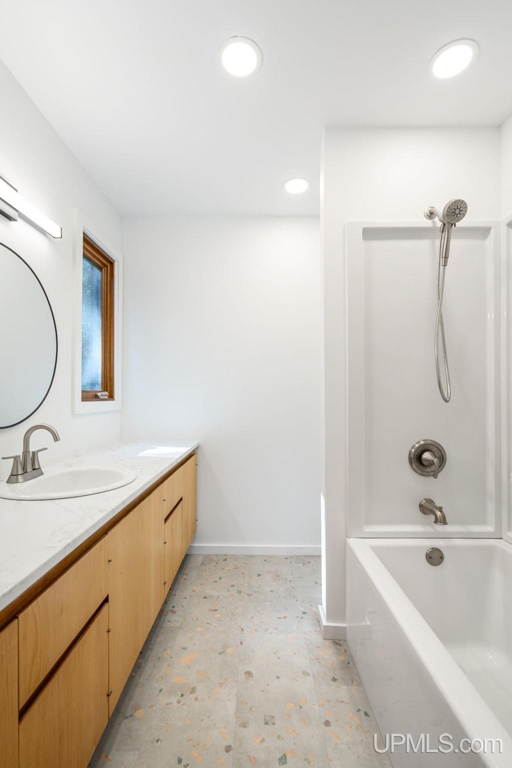 770 Mather Avenue Property Photo 35