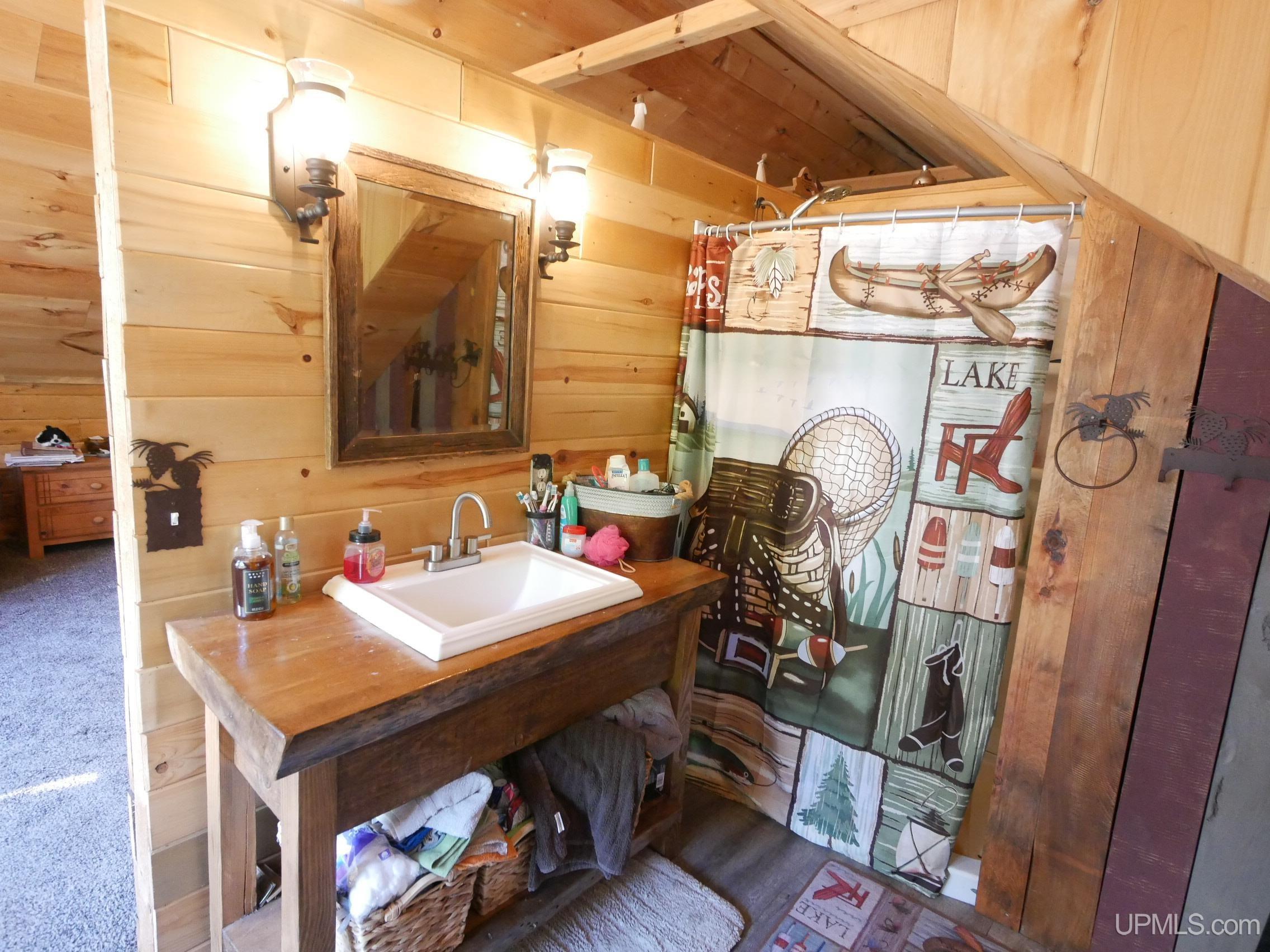 21484 Pinery Cemetery Road Property Photo 42
