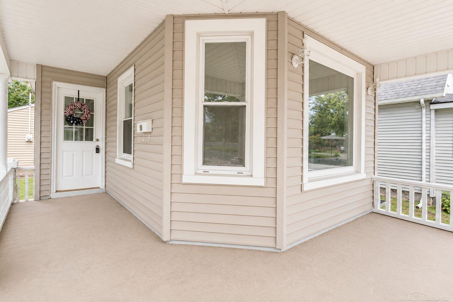 1821 11th Avenue Property Photo 4