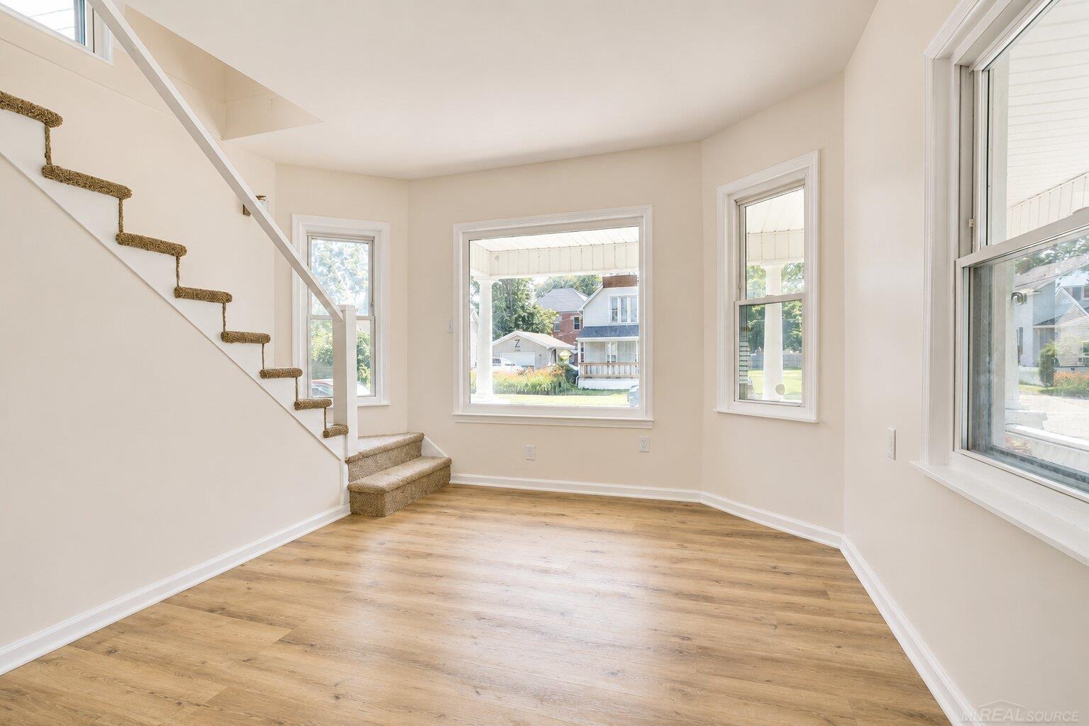1821 11th Avenue Property Photo 7