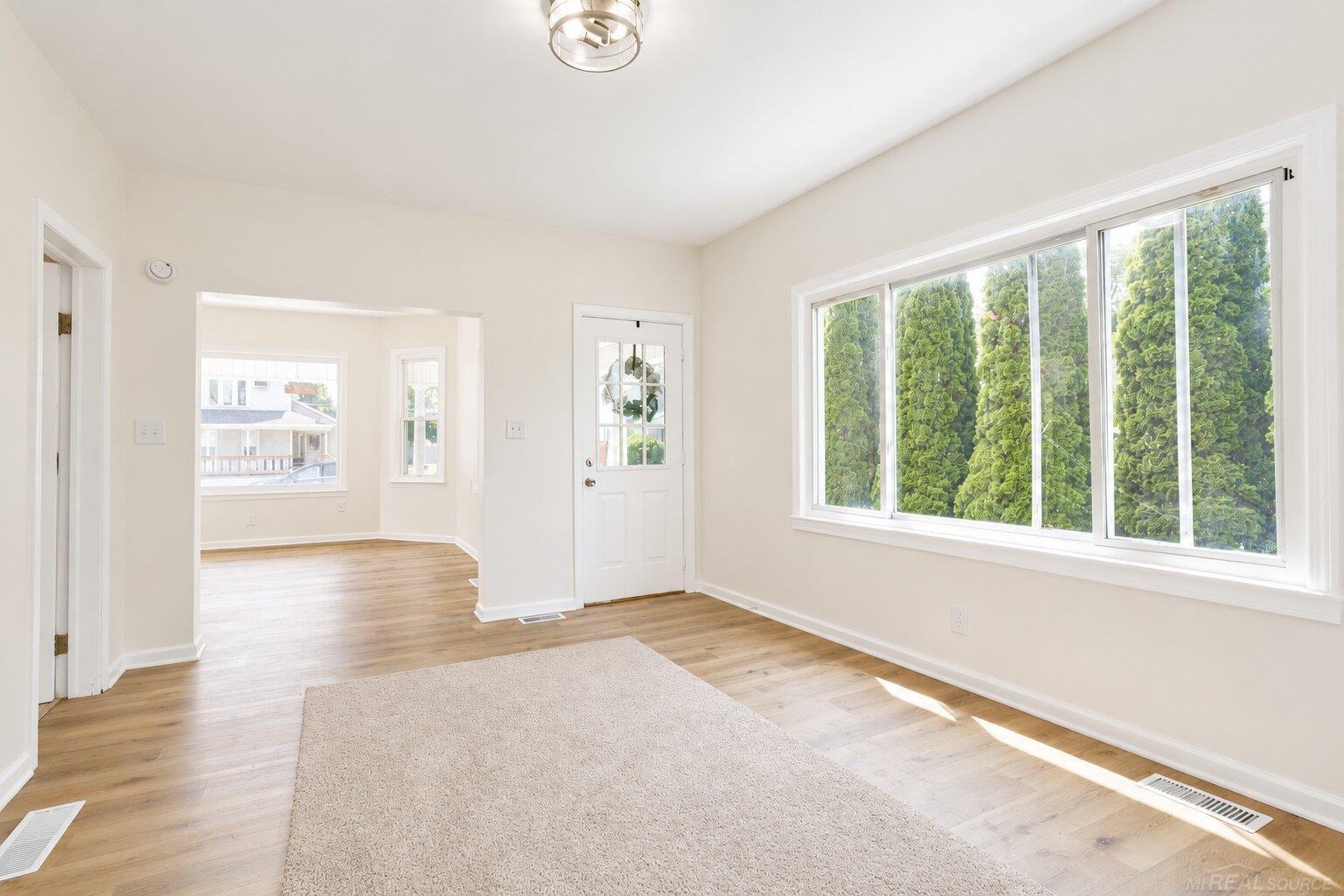 1821 11th Avenue Property Photo 18