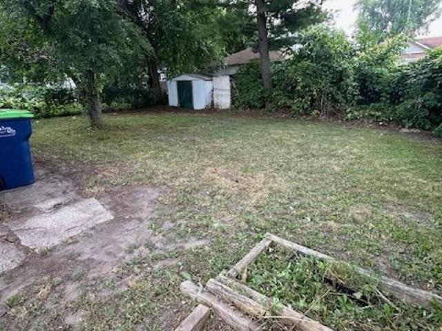 609 N Henry Street Property Photo 18