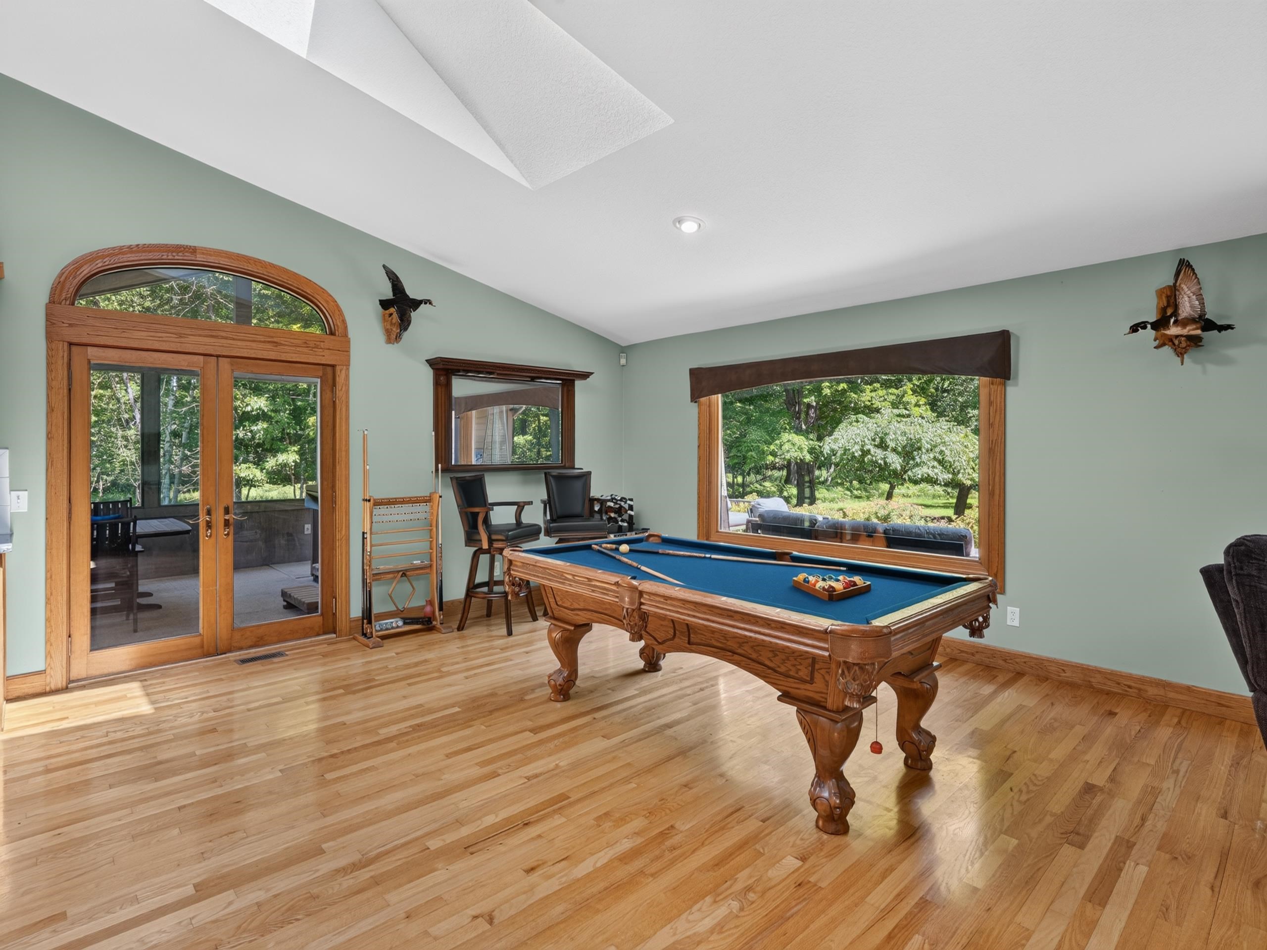 457 E Mier Road Property Photo 9