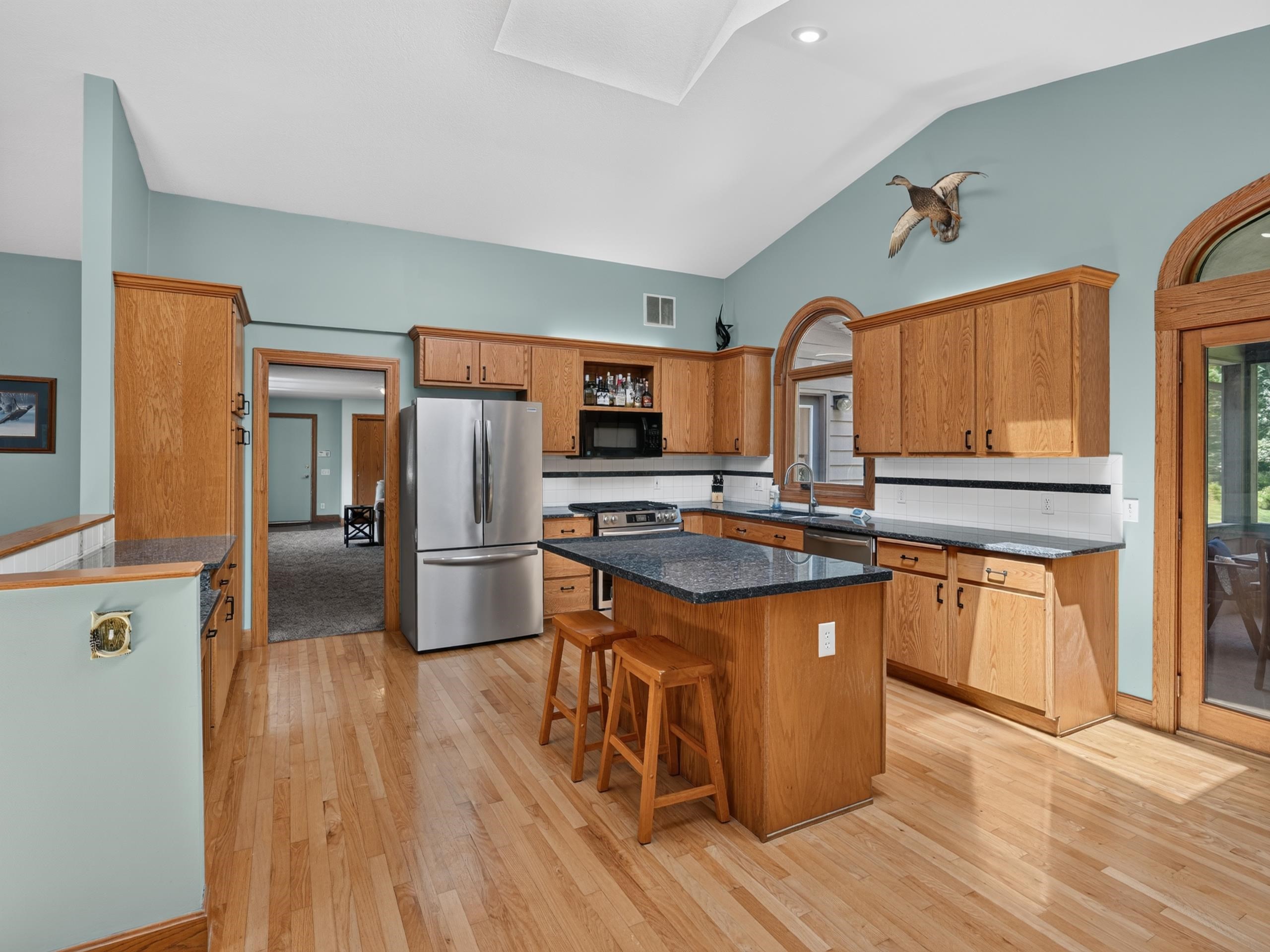 457 E Mier Road Property Photo 10