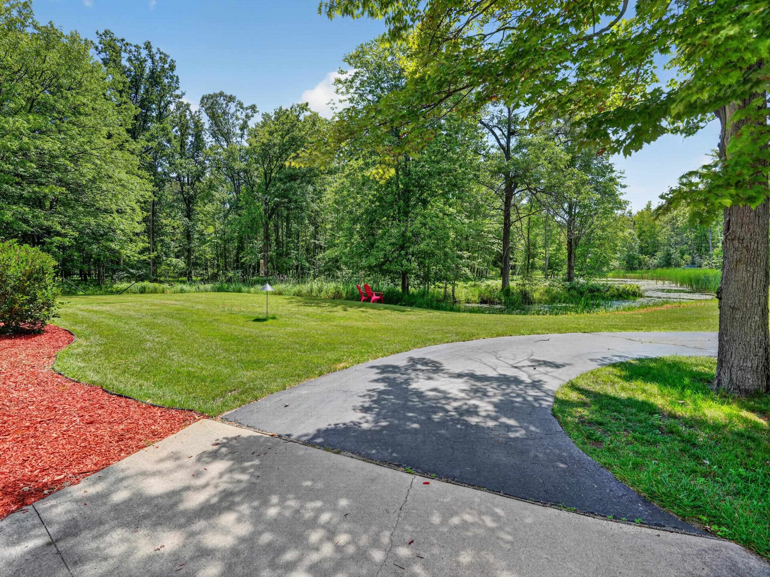 457 E Mier Road Property Photo 31