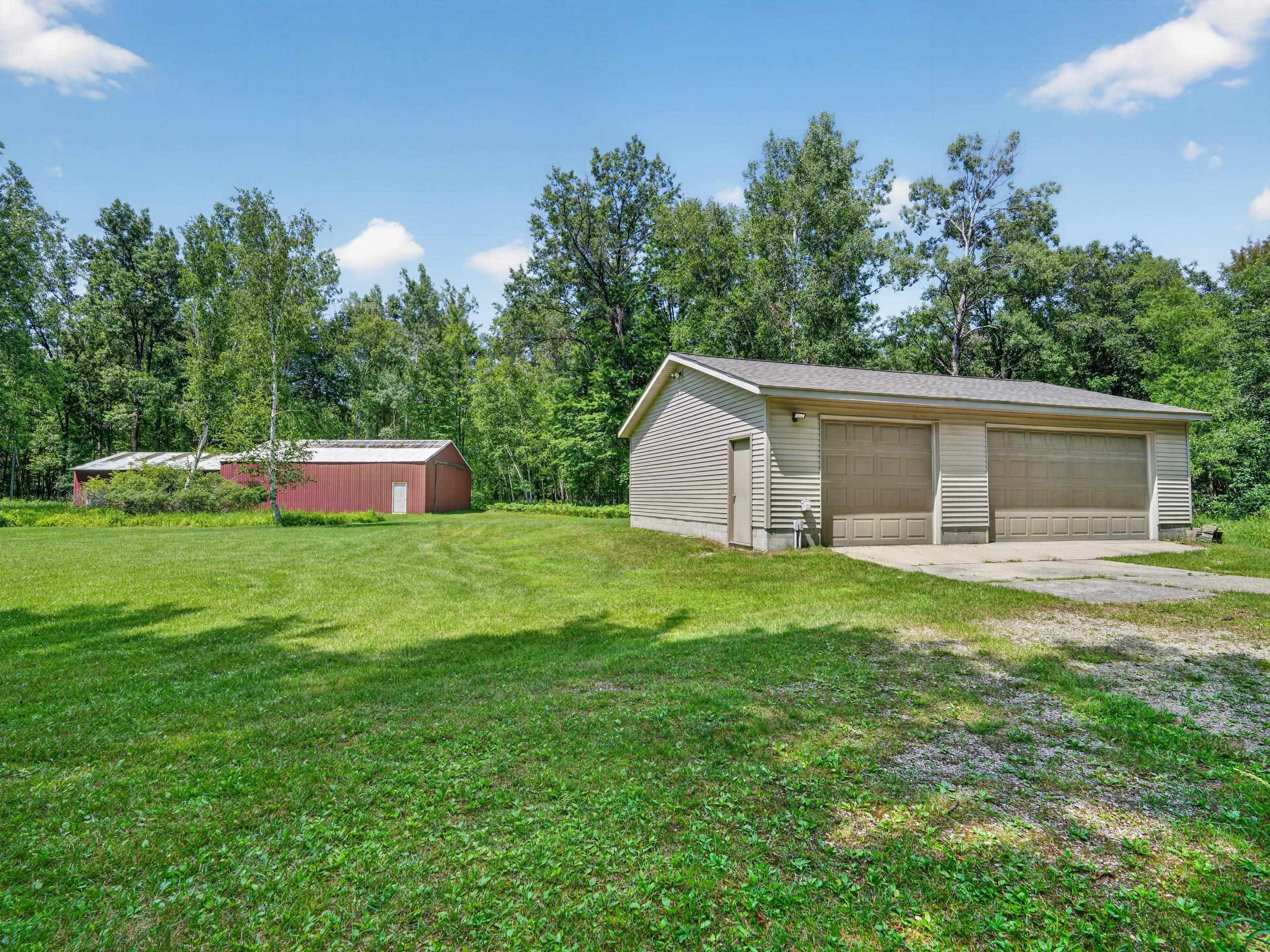 457 E Mier Road Property Photo 36