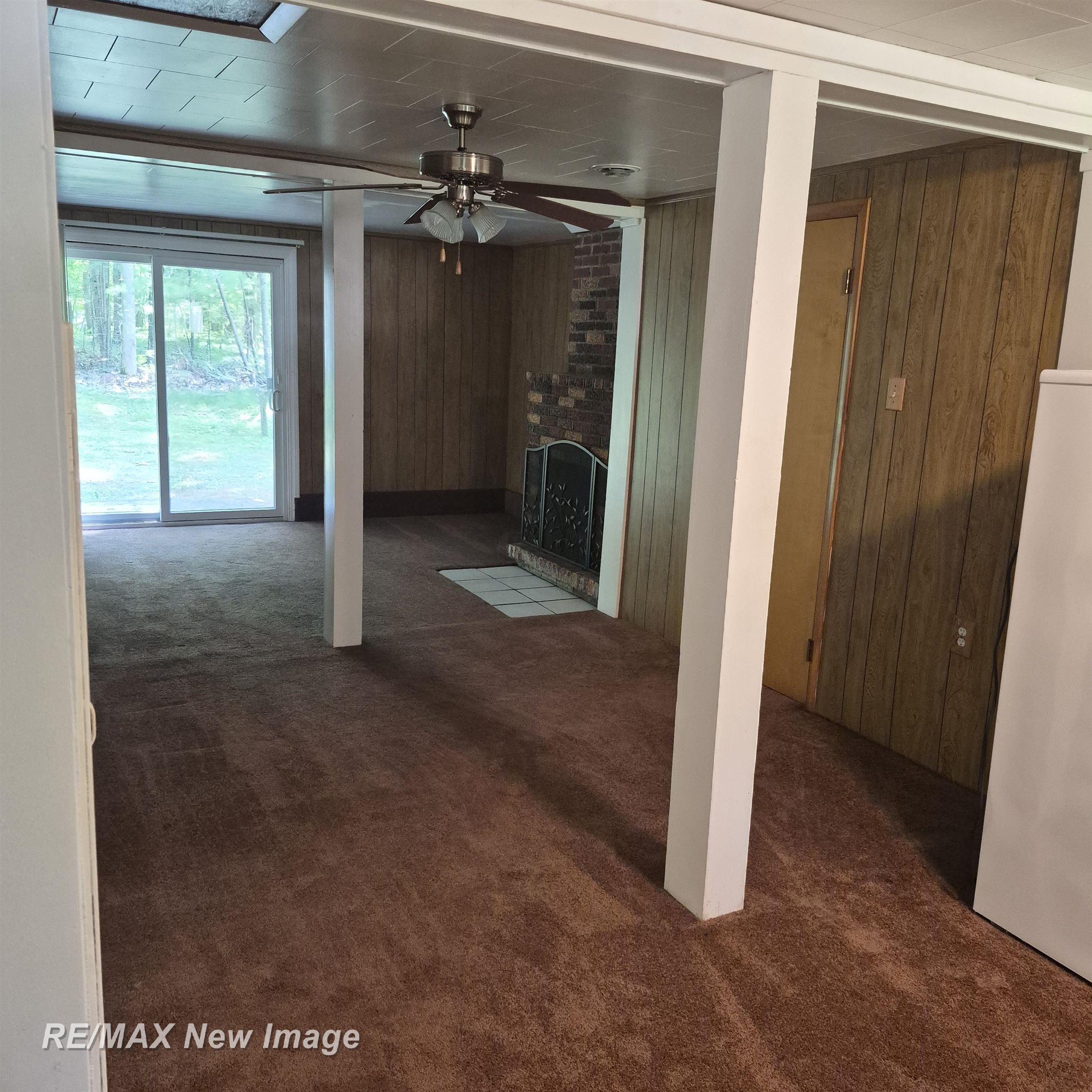 2484 Larry Drive Property Photo 5